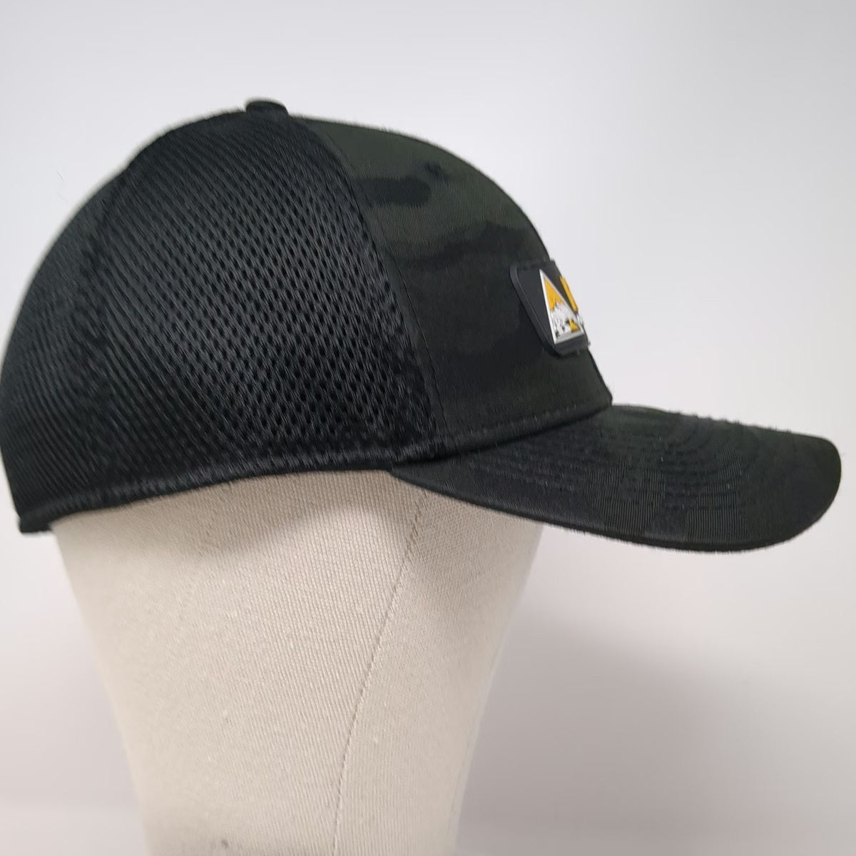 New Era Baseball Cap Black L Rent Outdoor Gear 39THIRTY Mesh Back Camo Hat