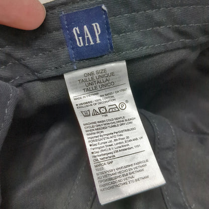 Gap Black Baseball Cap OSFM Adjustable Cotton Embroidered Logo Curved Brim Hat