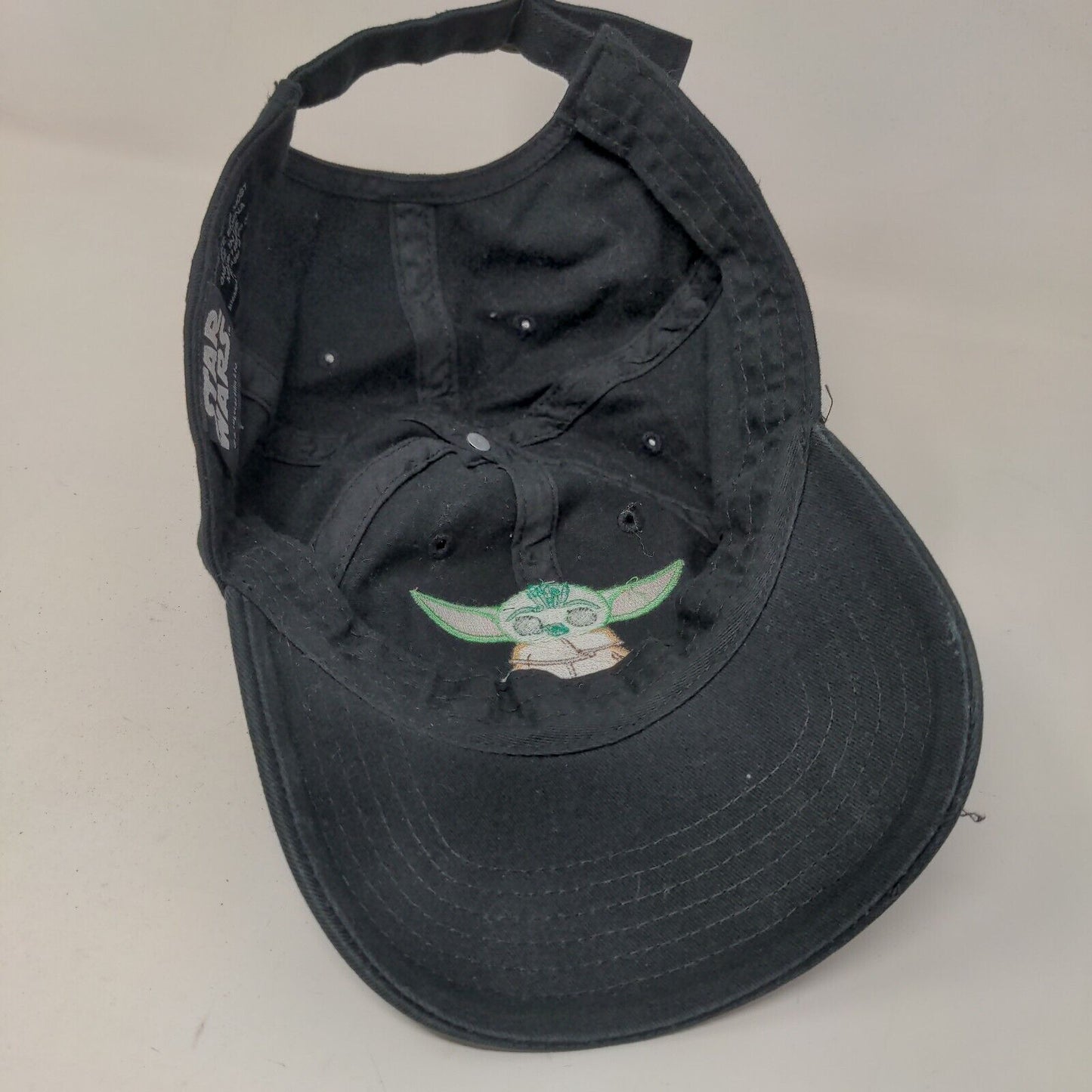 Star Wars Men's Slideback Hat Black Size OSFM Embroidered Grogu Baby Yoda Logo