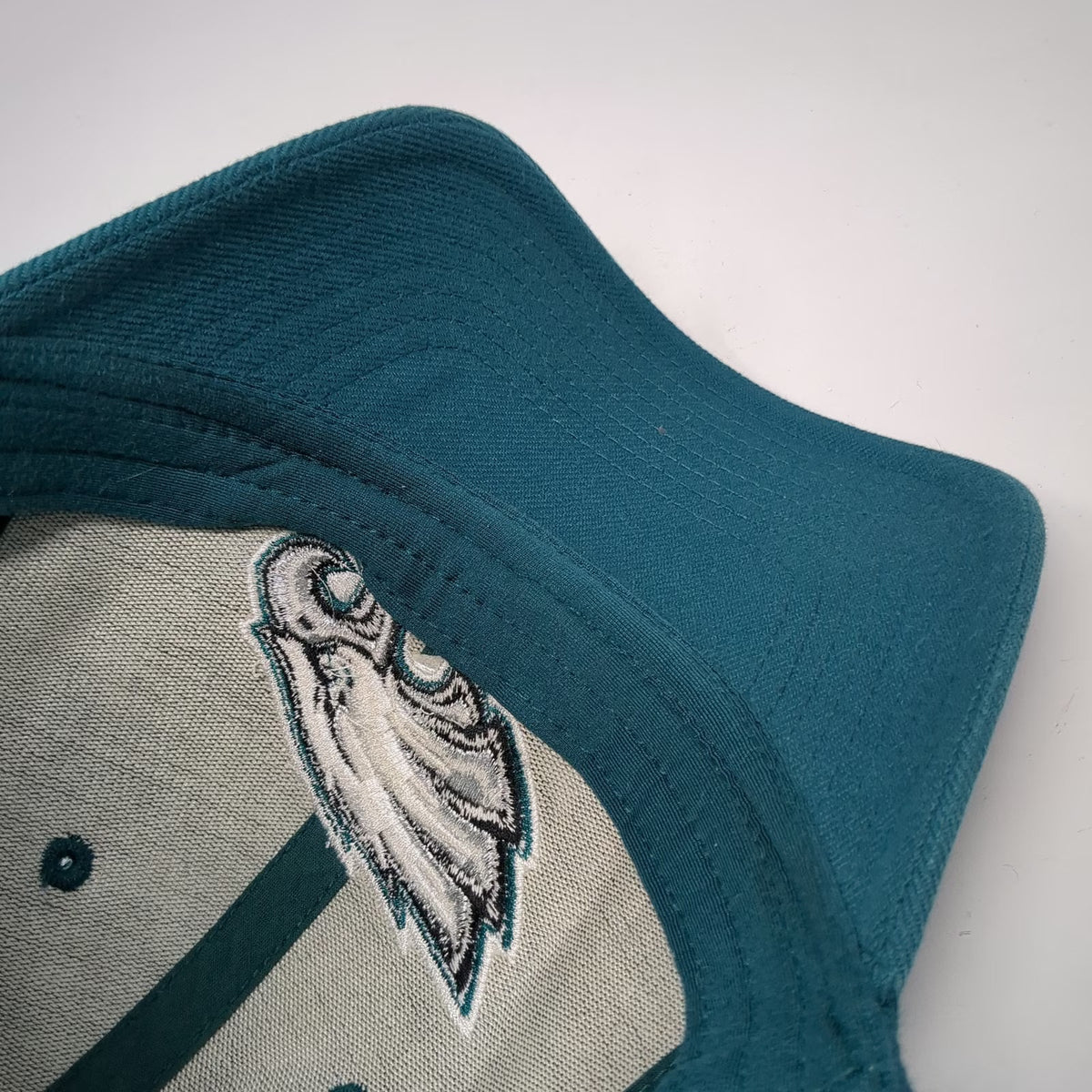 Reebok NFL Philadelphia Eagles Hat Green White Black Silver One Size Strapback