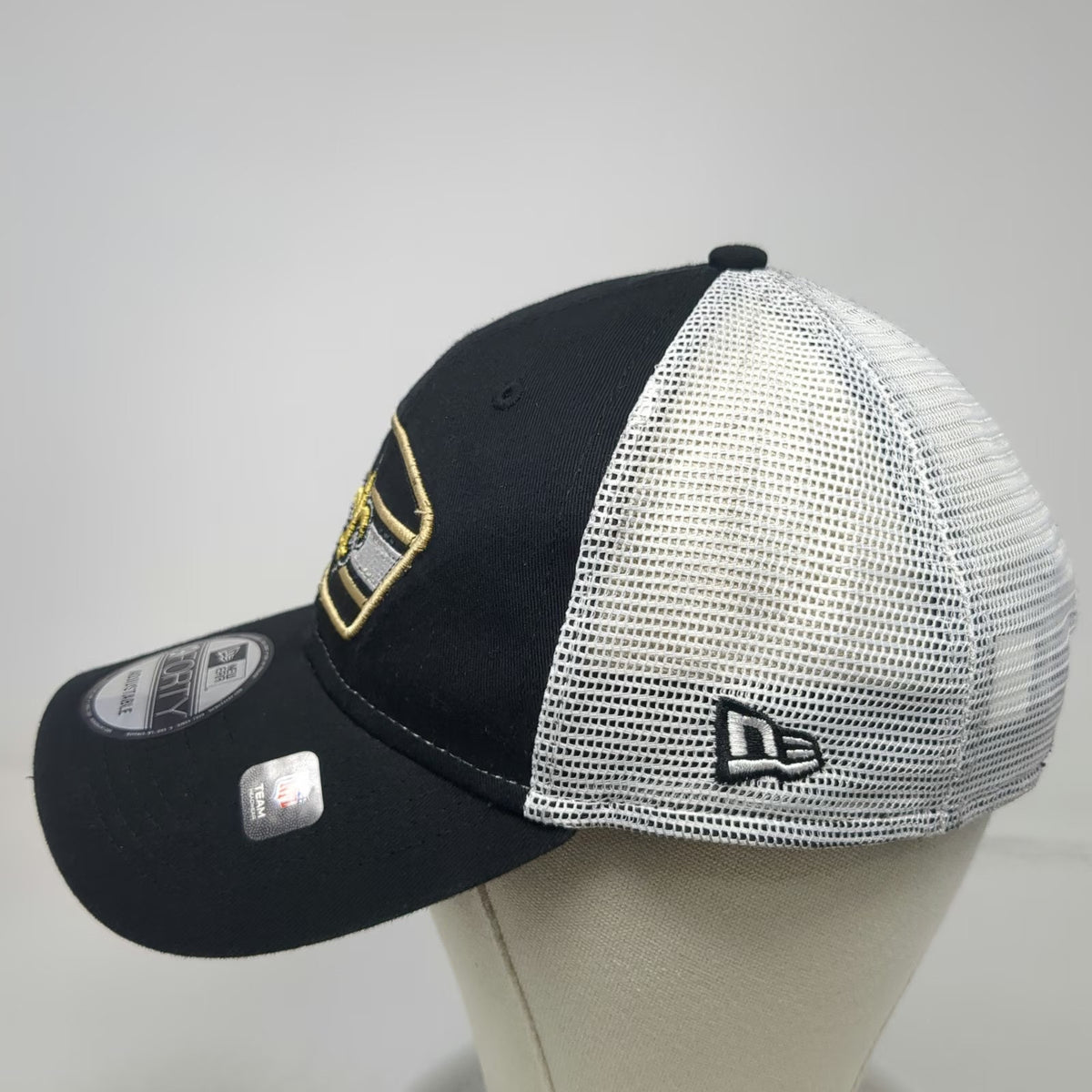 New Era New Orleans Saints NFL Snapback Black White Gold OS Mesh Patch Hat Logo