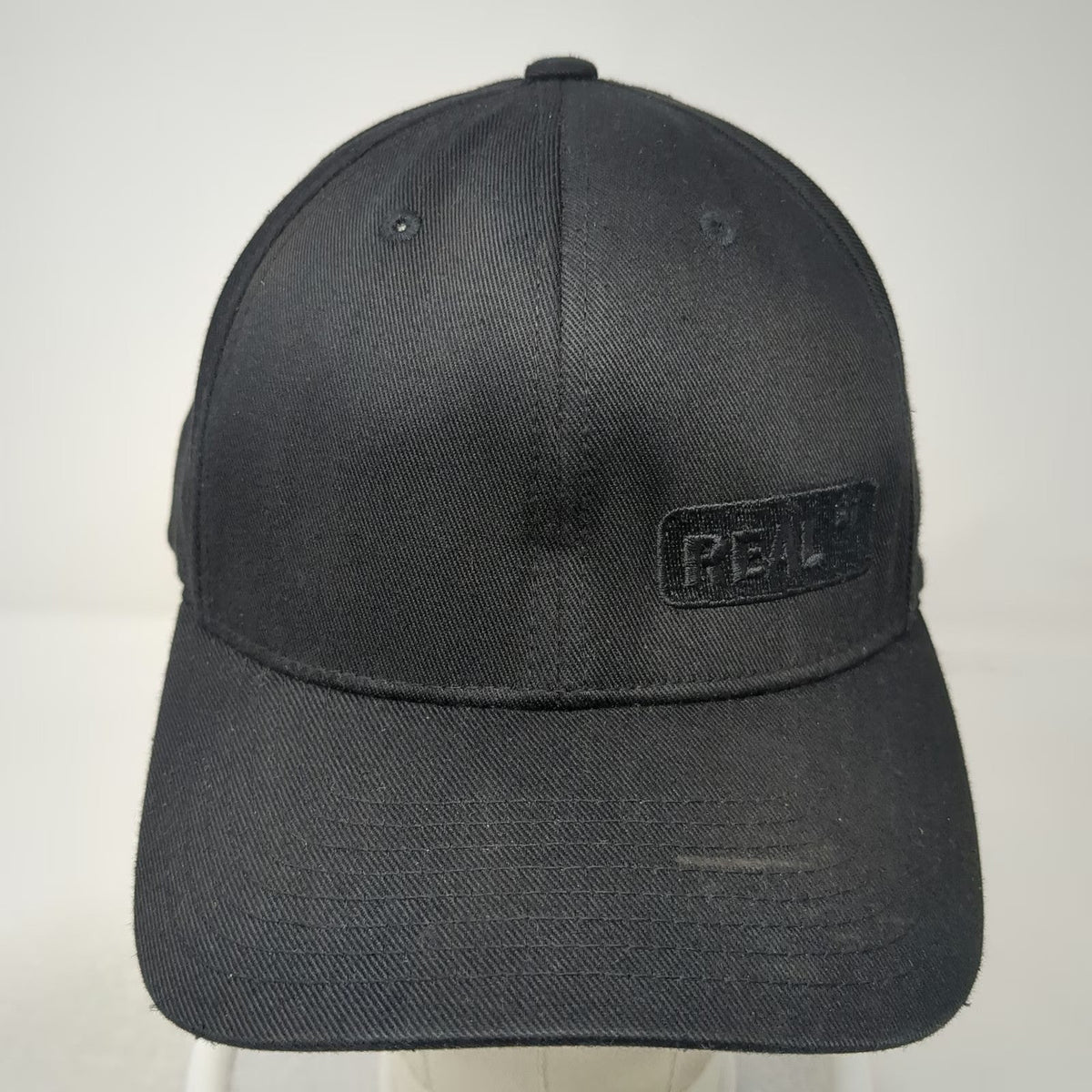 Flexfit Baseball Cap Black XL Curved Brim Underbrim Offset Logo Patch Hat