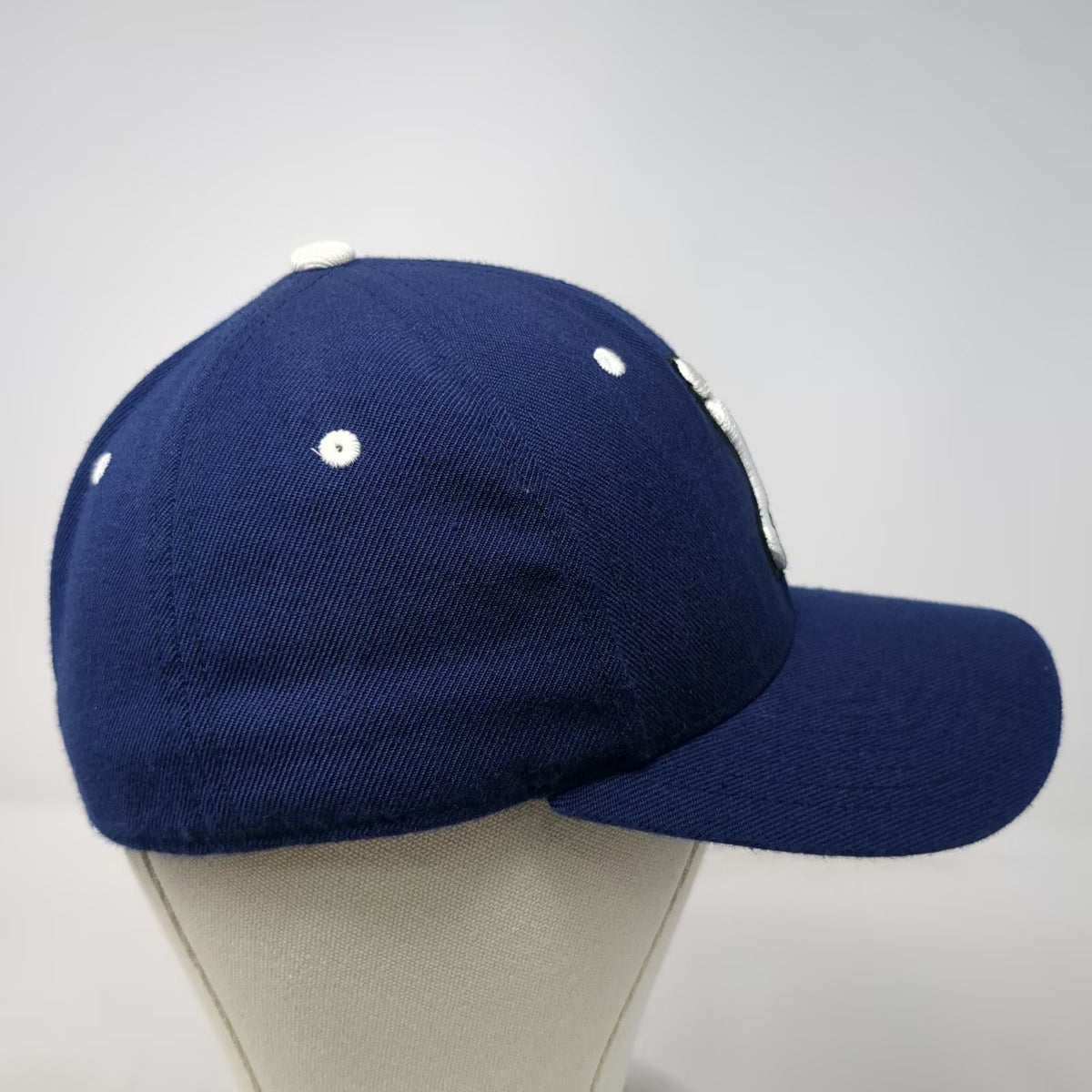 North Carolina Tar Heels NCAA Zephyr Cap Blue White 7 1/4 Fitted Hat Foot Logo