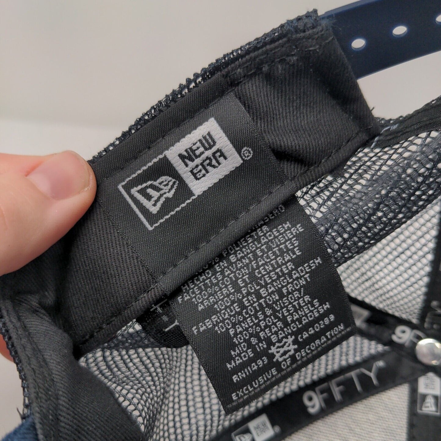 New Era Snapback Trucker Hat Blue OSFM Original Fit 9Fifty Mesh Back 6 Panel