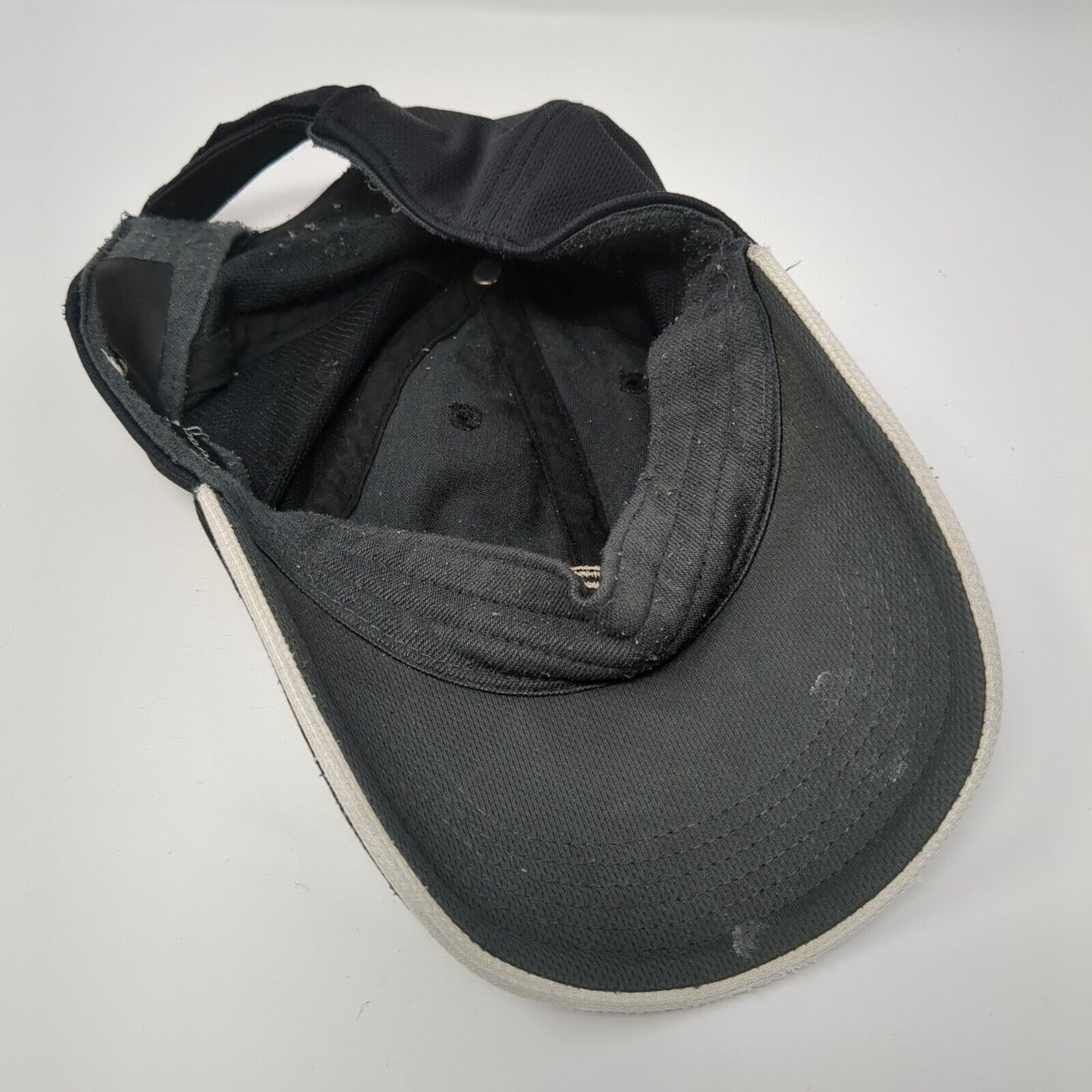 Nike Golf Strapback Hat Black One Size Adjustable Embroidered Swoosh