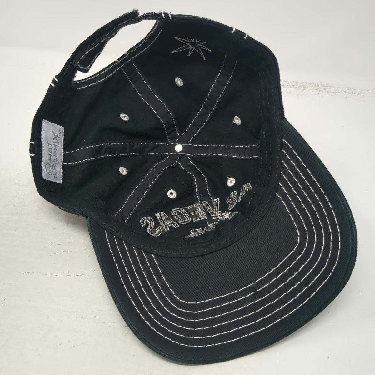 Hat Graphix 360 Baseball Cap Black One Size Las Vegas Nevada Sign White Stitch