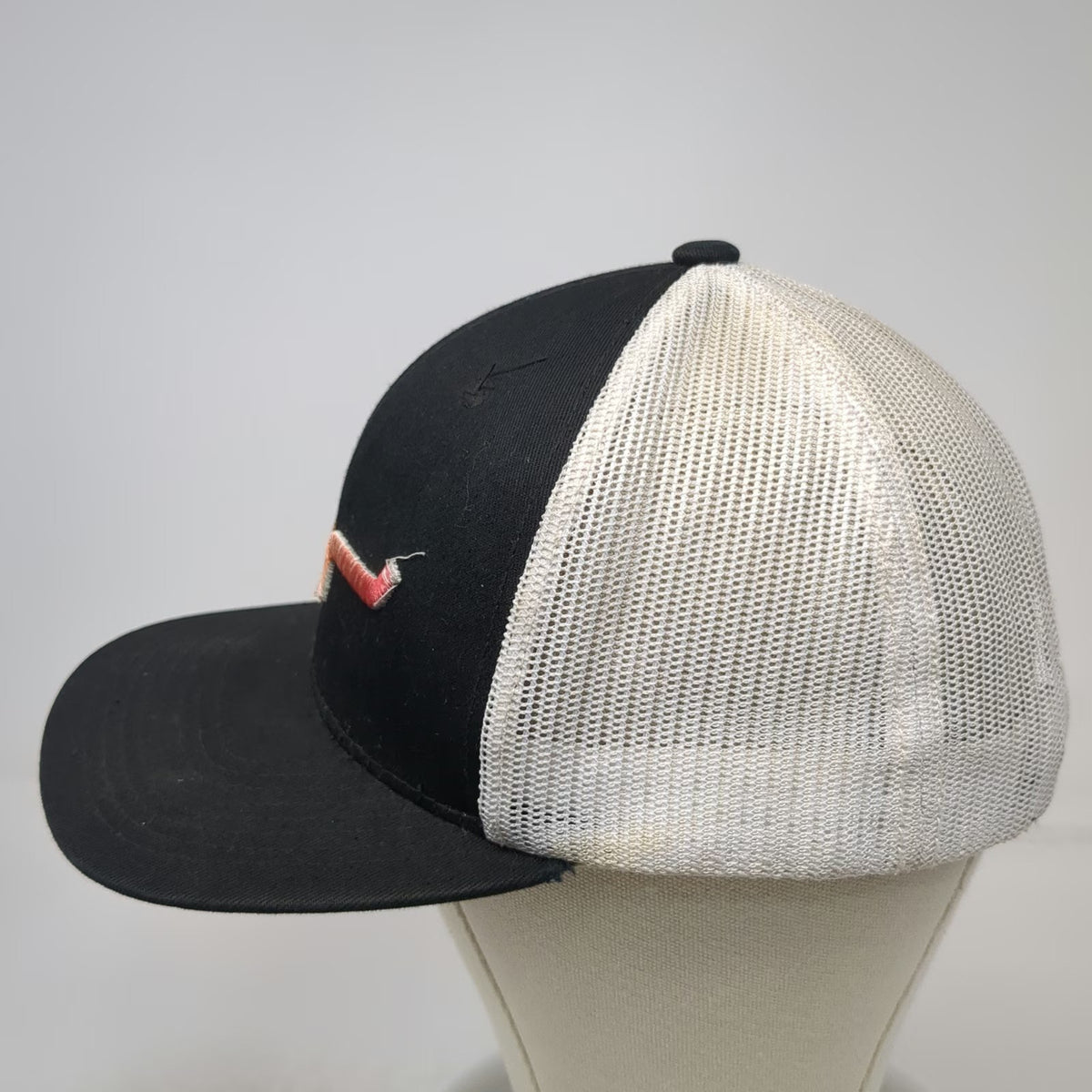 Kimes Ranch Trucker Hat Black One Size Mesh Snapback Embroidered Horns Logo