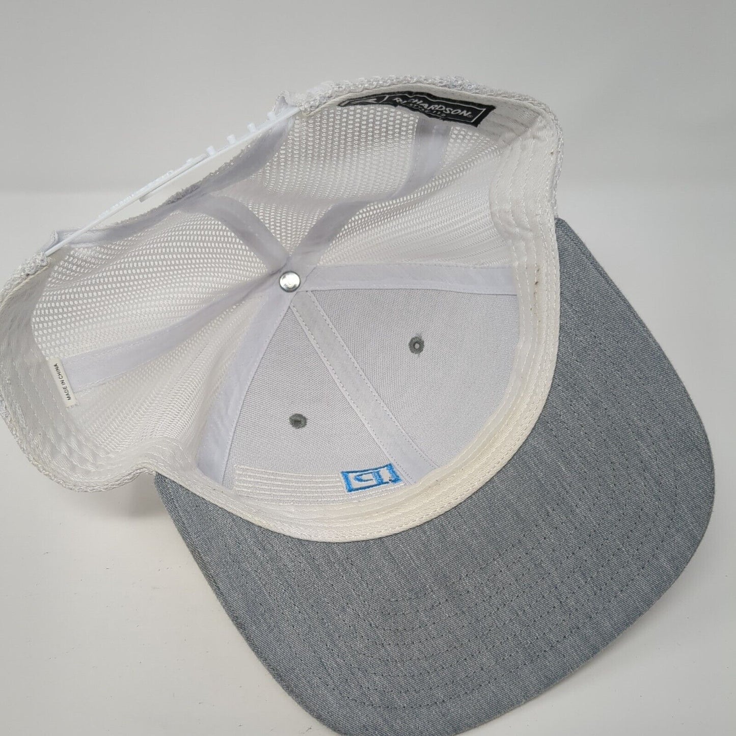 Richardson Snapback Mesh Back Trucker Hat Gray One Size Letter P Flag