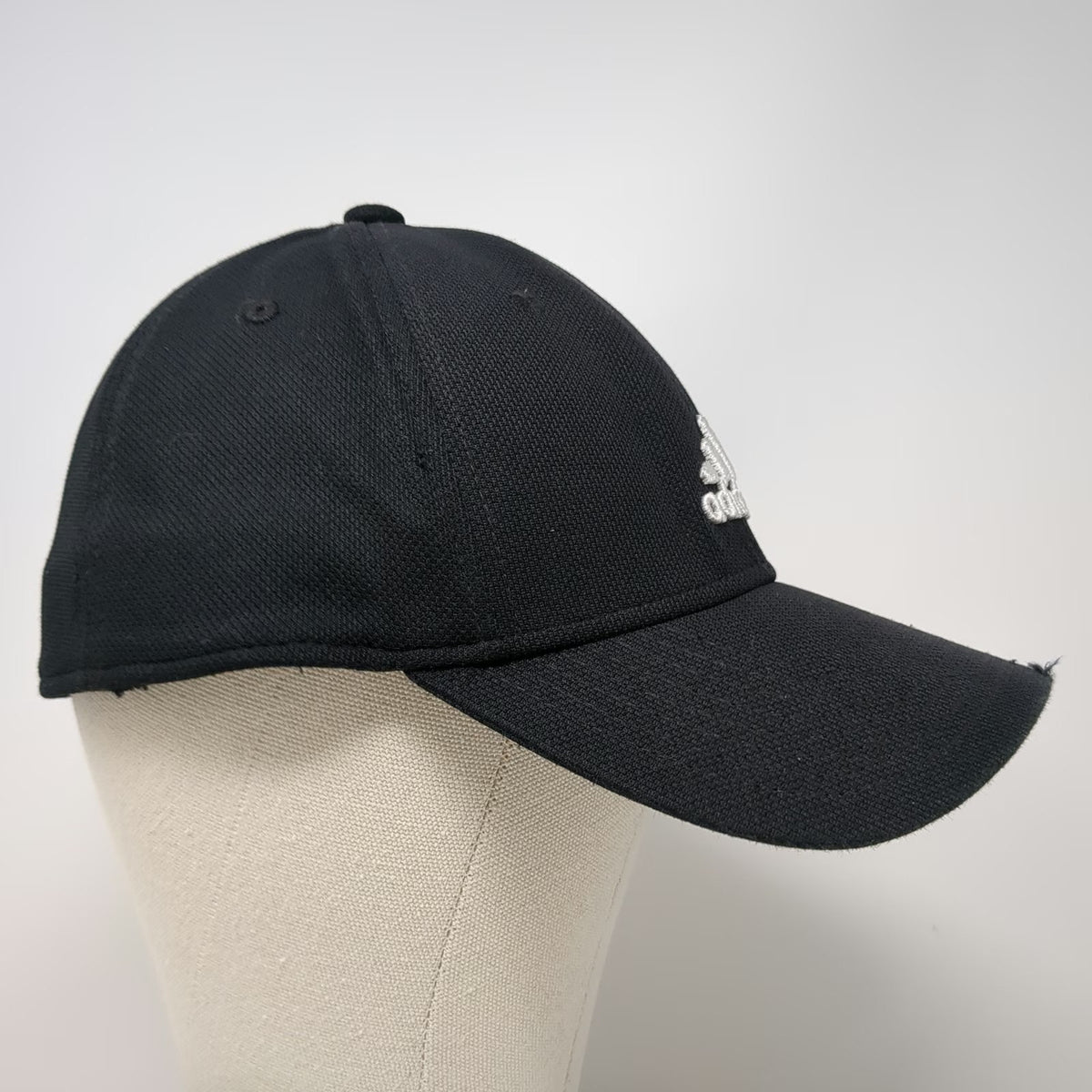 Adidas Baseball Cap Black One Size Performance Mesh Stretch Fit Logo Stitch Hat
