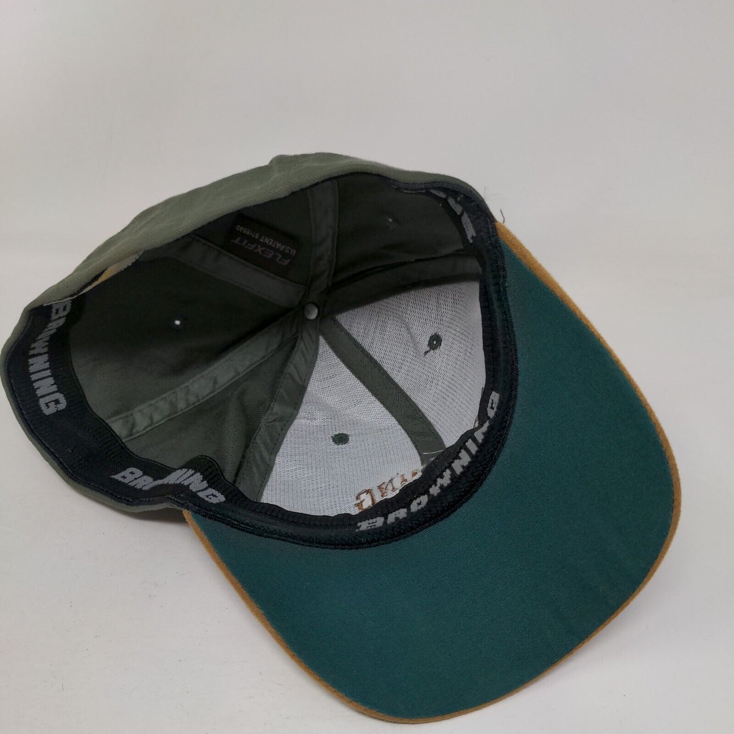 Browning Fitted Hat Green OSFA Embroidered Logo Vented Holes 6 Panel