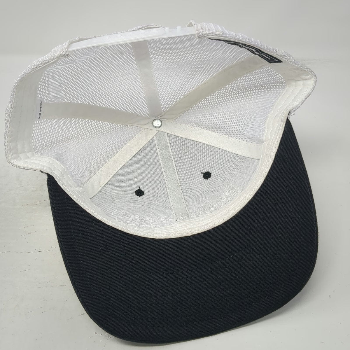 Richardson Trucker Hat Black White One Size Mesh Back Snapback Flo-Rite Fluids