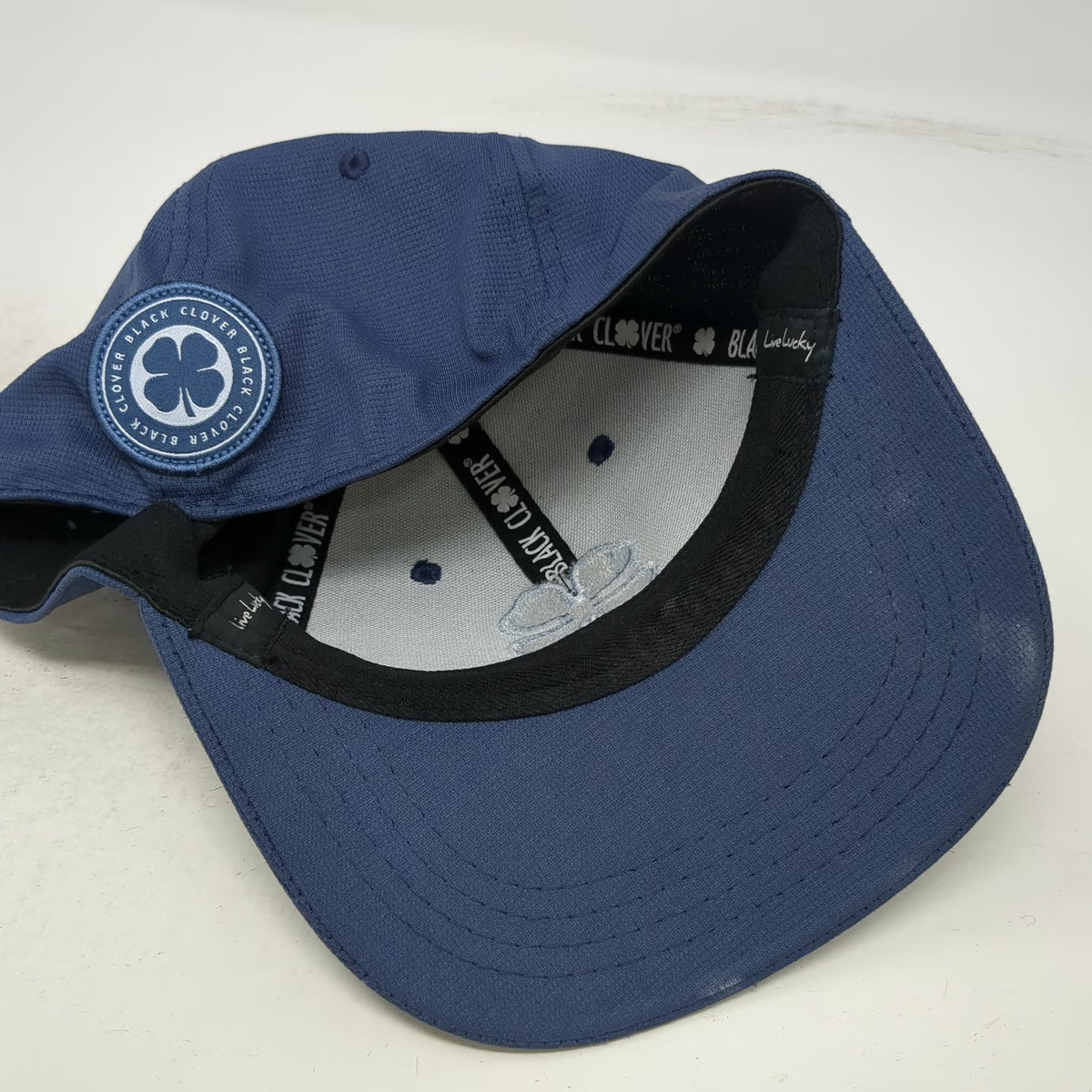 Black Clover Baseball Cap Blue M Clover Live Lucky Stretch Fit Textured Hat