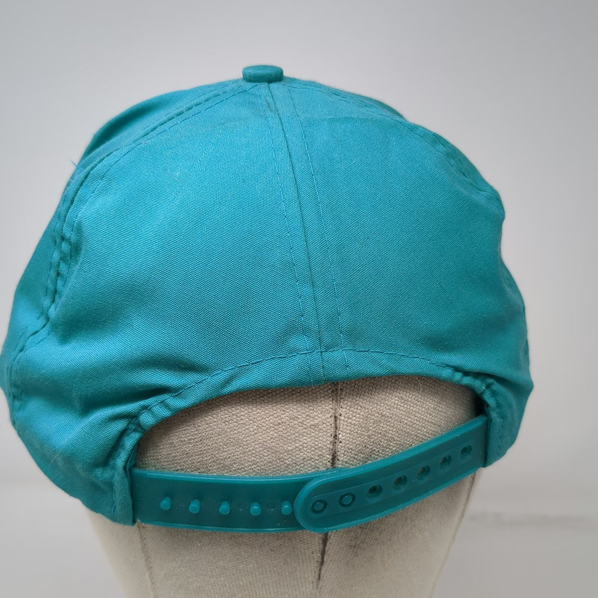 Designer Award Trucker Blue OS Hat Toyota Logo Rope Snapback Auto Car Vintage