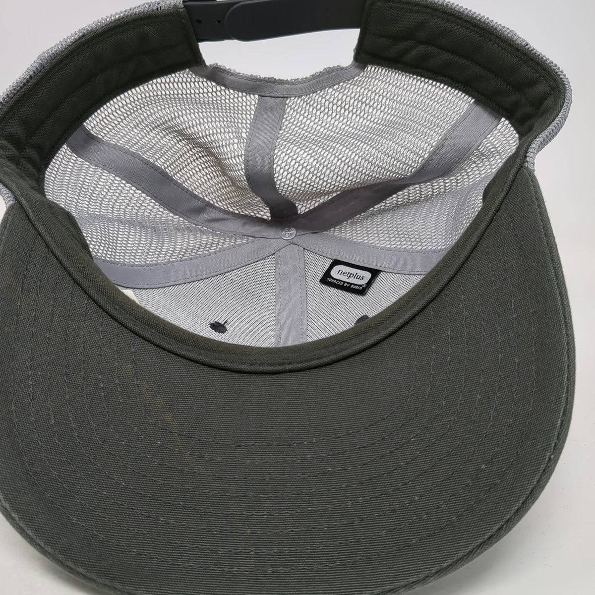 Patagonia Trucker Hat Gray One Size Mesh Snapback Fitz Roy Mountain Logo Hat