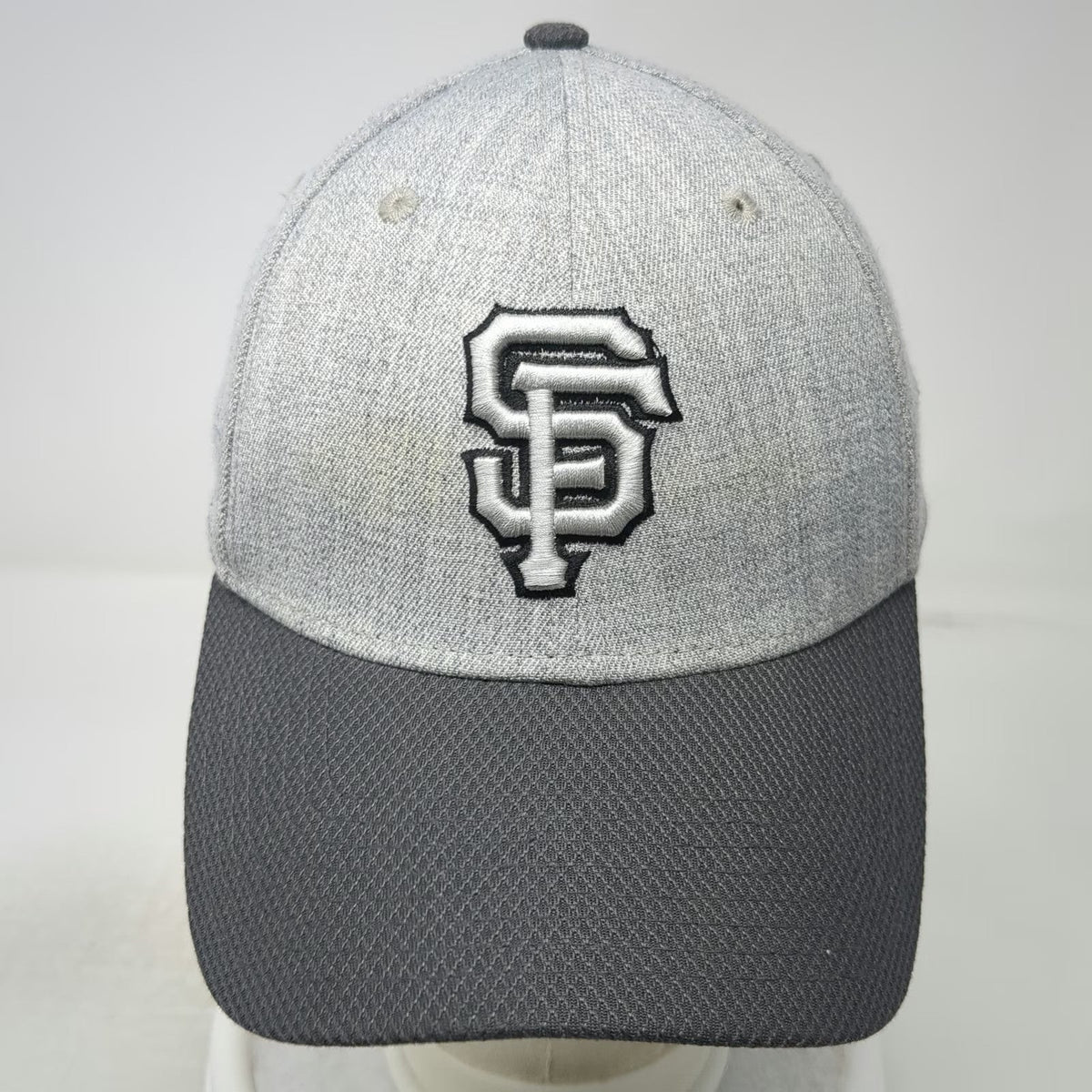 San Francisco Giants MLB New Era Baseball Cap Gray Black L 39THIRTY Stretch Fit
