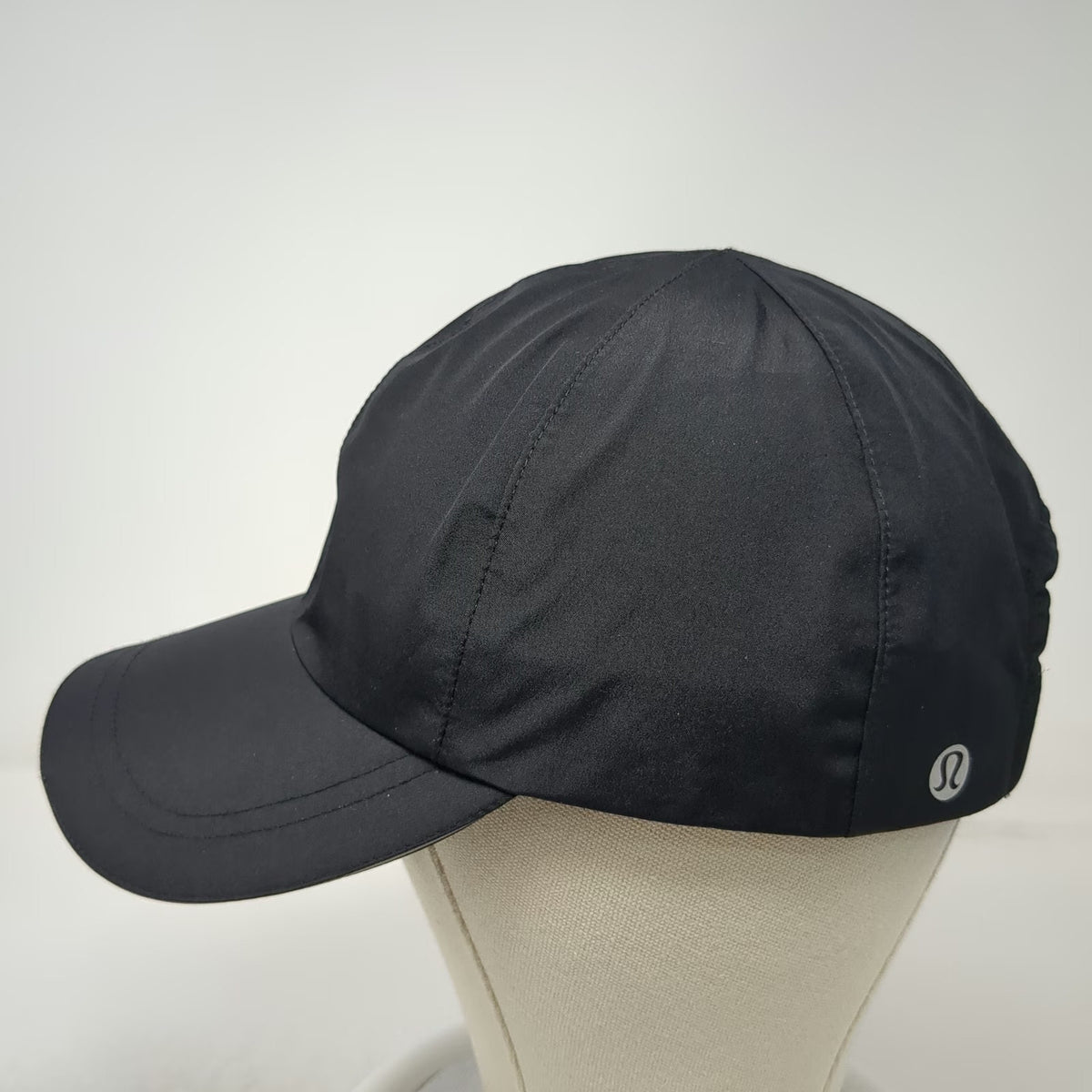 Lululemon Baseball Cap Black One Size Strapback Reflective Polyester Logo Hat