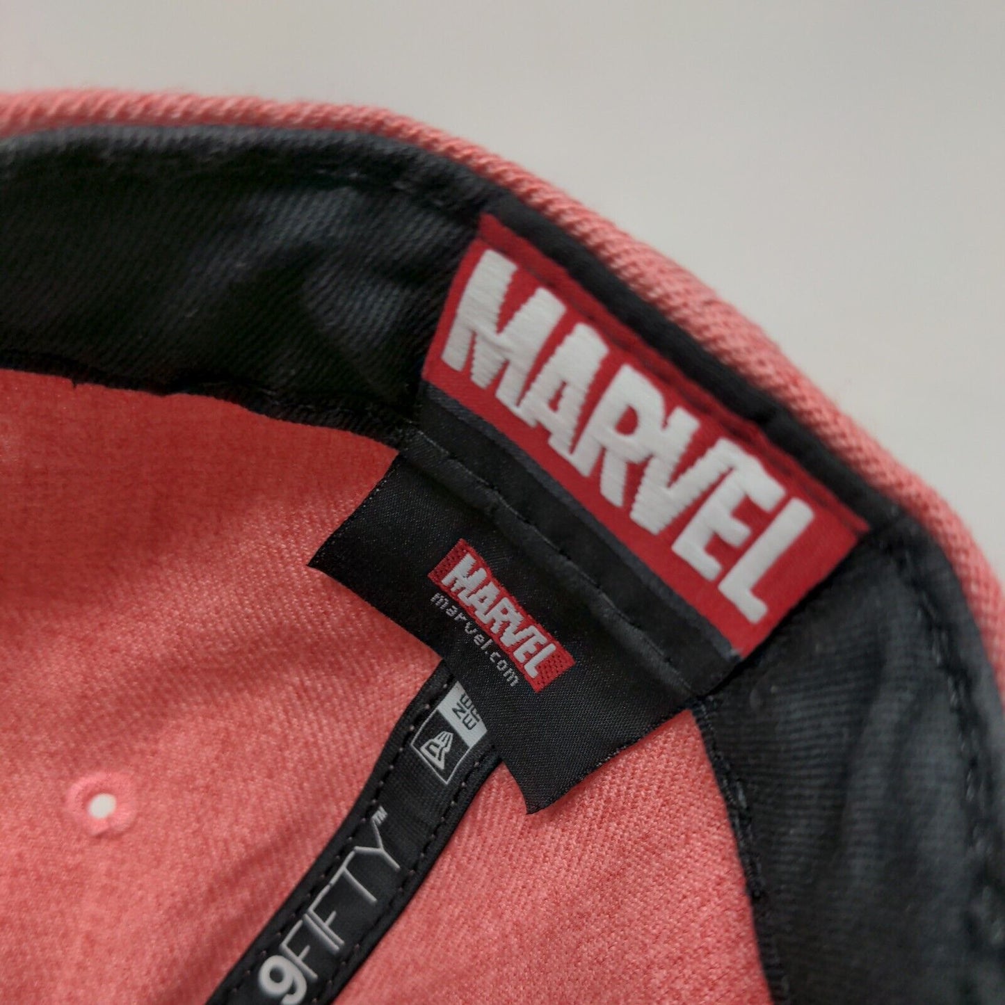 Deadpool Marvel Snapback Hat Red OSFM Original Fit Adjustable 9Fifty New Era