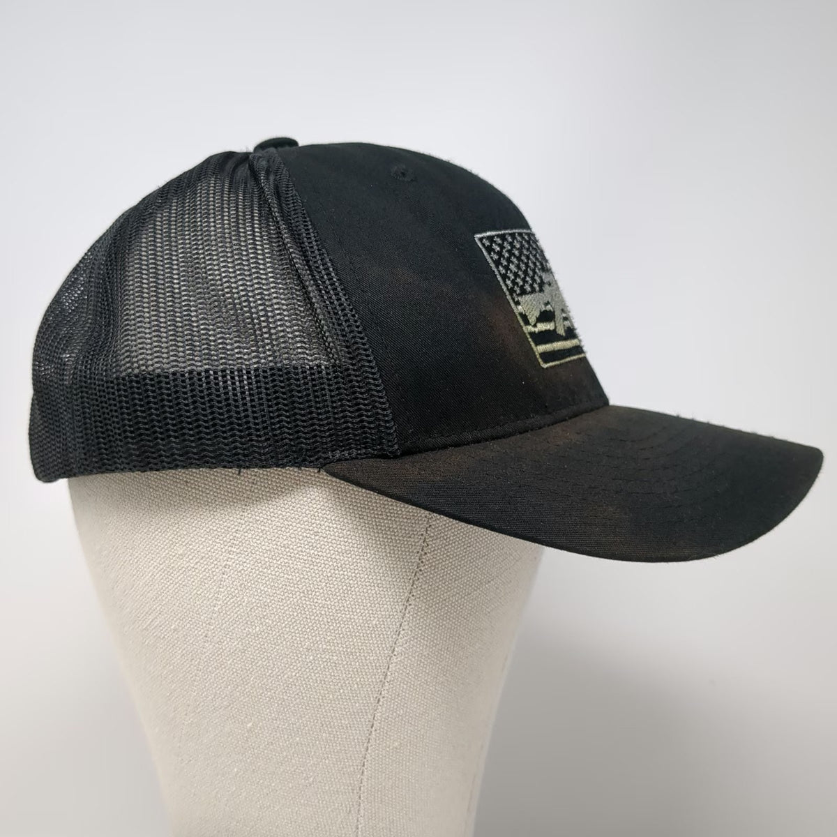 Yupoong Trucker Hat Black One Size Mesh Back American Flag Rifle Snapback hat