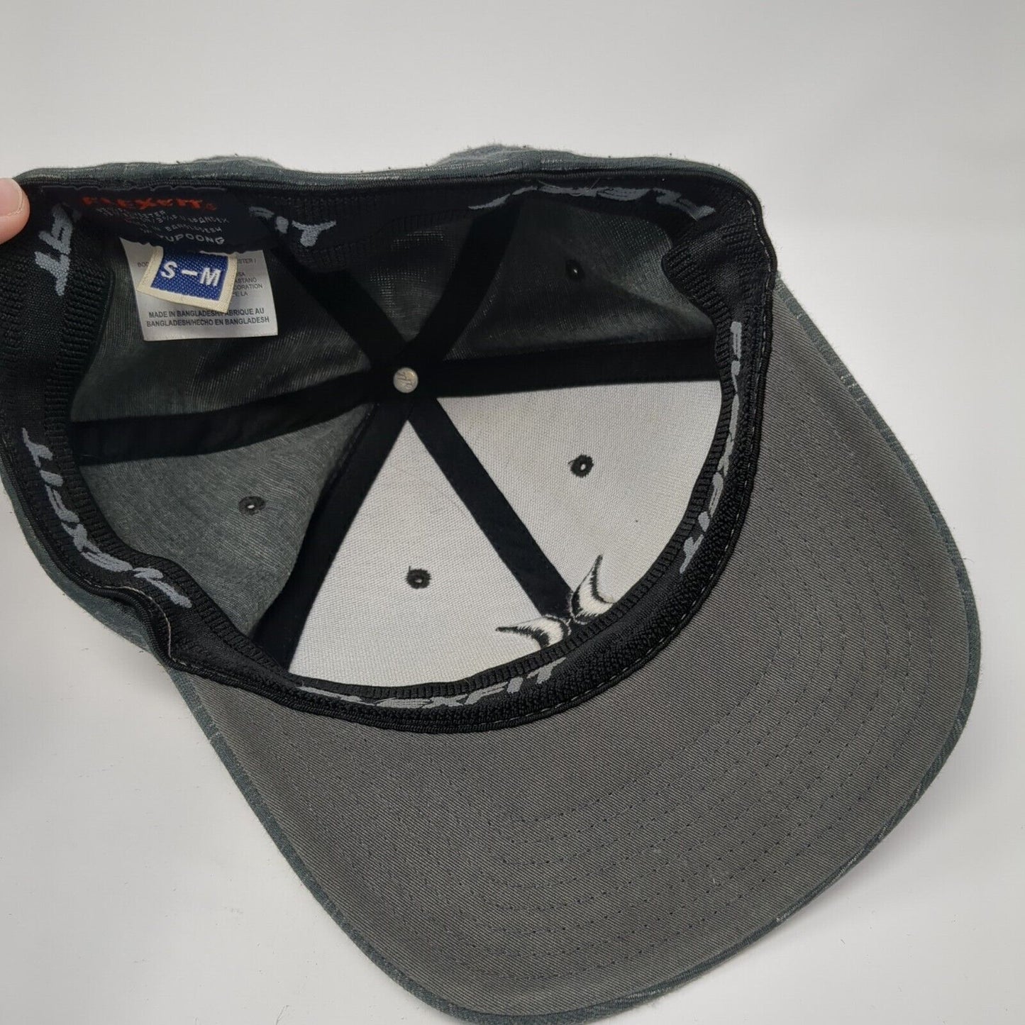 Hurley Fitted Hat Gray Small-Medium Embroidered Logo Flexfit Yupoong