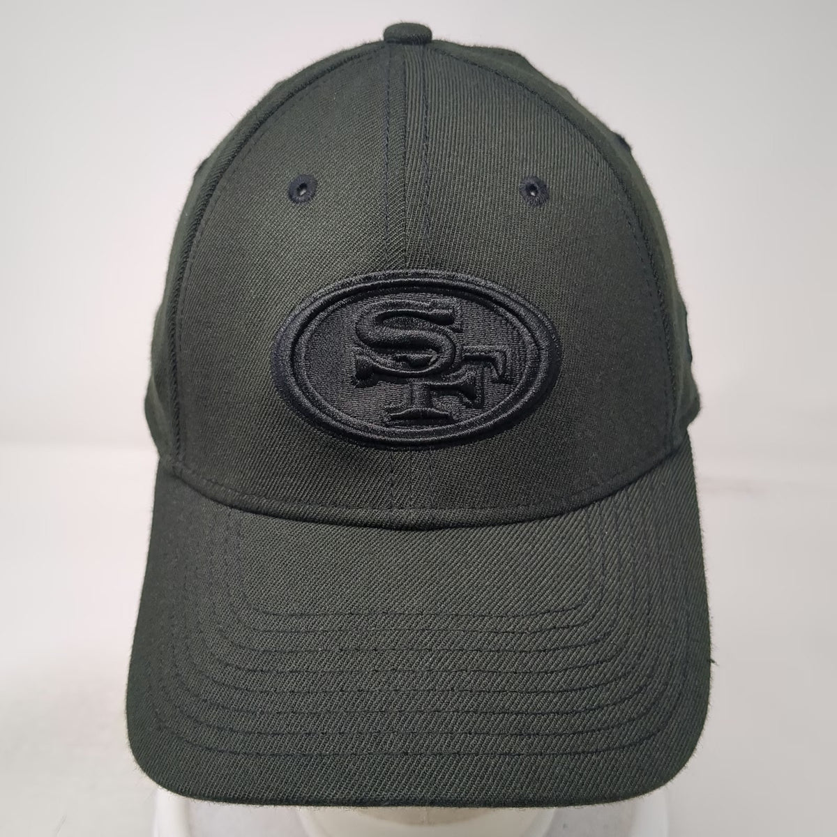 San Francisco 49ers NFL New Era Baseball Cap Black L 39THIRTY Tonal Logo Hat