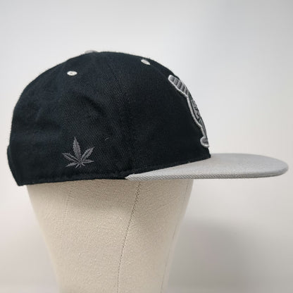 Huni Badger Snapback Hat Black OSFM Gray Brim Marijuana Leaf Logo Embroidered