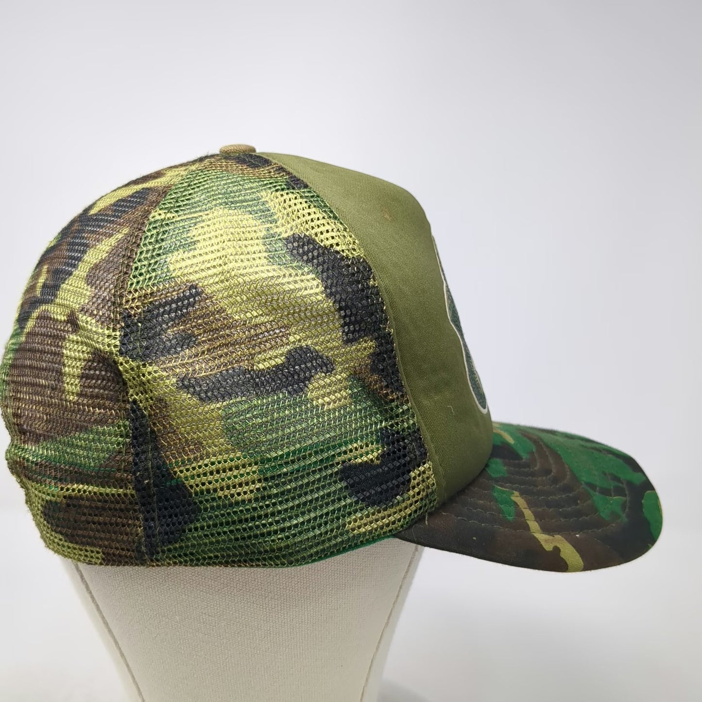 San Sun Trucker Hat Green One Size Bass Fish Camo Mesh Snapback Hunting