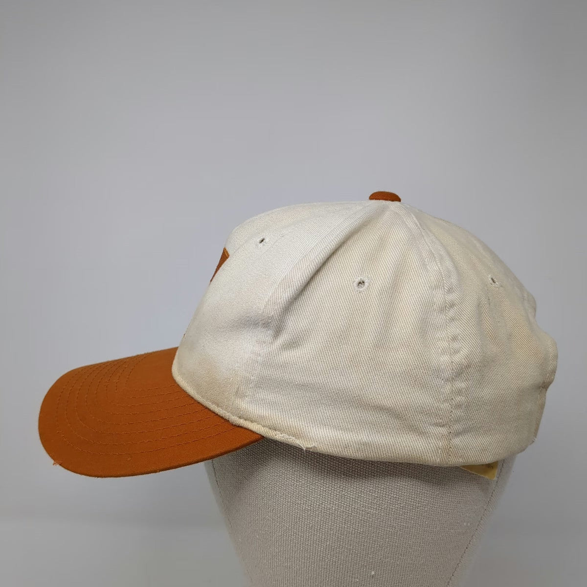 Annco Tennessee Volunteers NCAA Hat White Orange One Size Snapback Green Brim