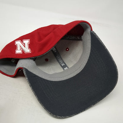 Nebraska Cornhuskers NCAA New Era Red Gray L Hat 39THIRTY Stretch Curved Brim