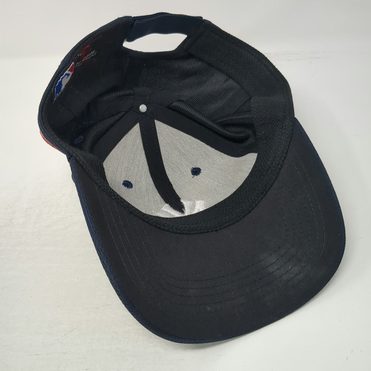 OC Sports New York Yankees MLB Baseball Cap Blue One Size NY Logo Strapback