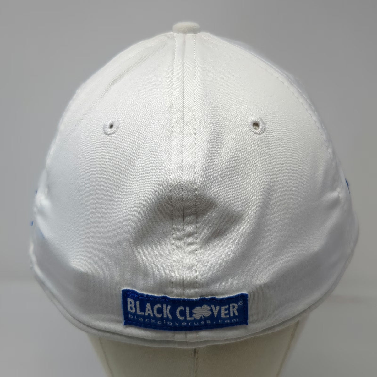 Black Clover Baseball Cap White XL Blue Bailey Creek Live Lucky Stretch Fit Hat