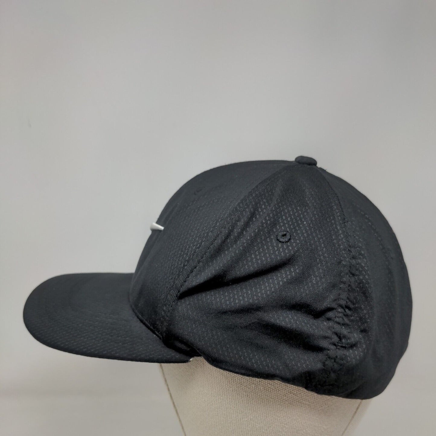 Nike Dri-Fit Fitted Hat Black One Size Breathable Embroidered Swoosh Just Do It