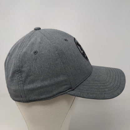 Under Armour Men's Fitted Hat Gray Size M/L Embroidered Logo