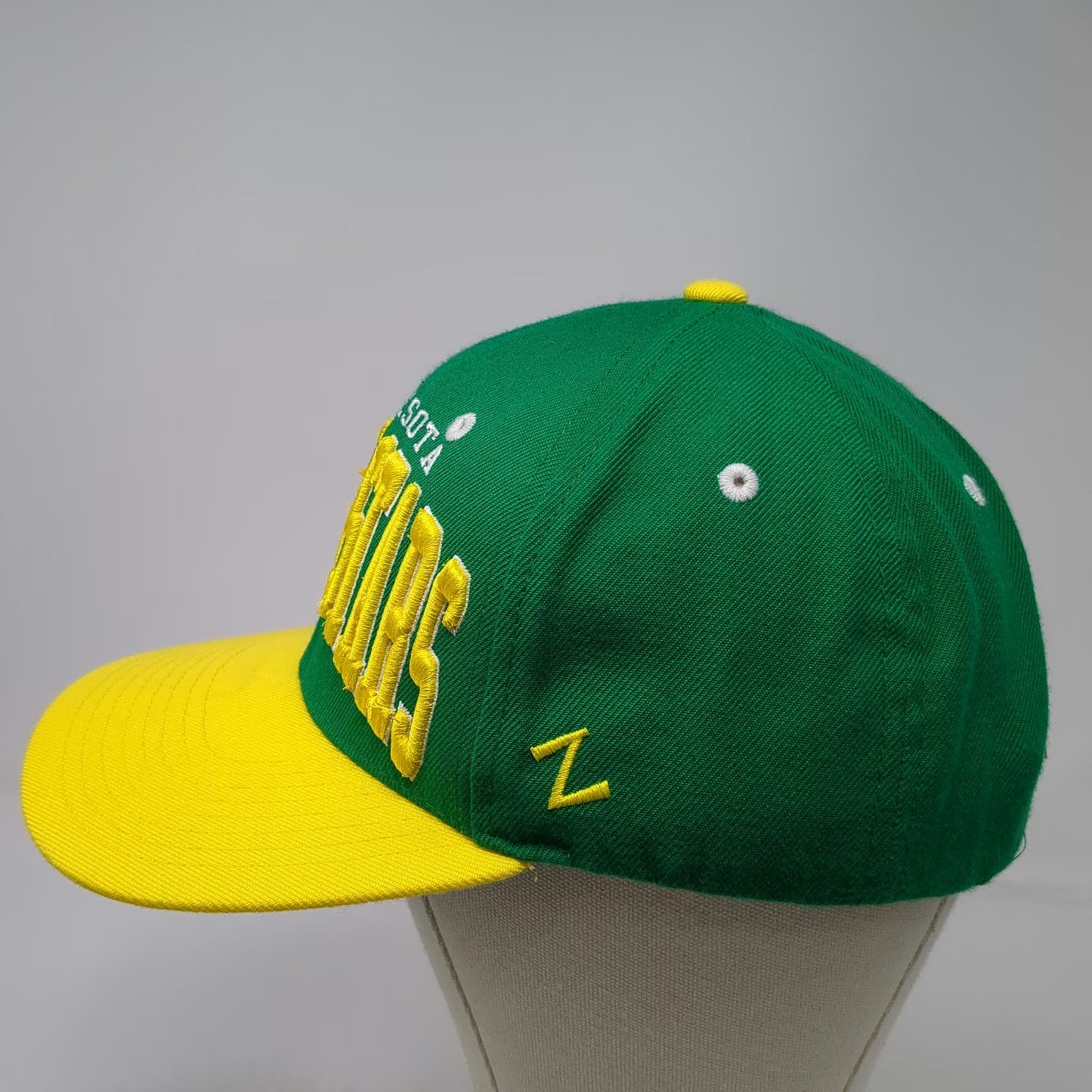 Minnesota North Stars NHL Zephyr Snapback Hat Green Yellow One Size Side Logo