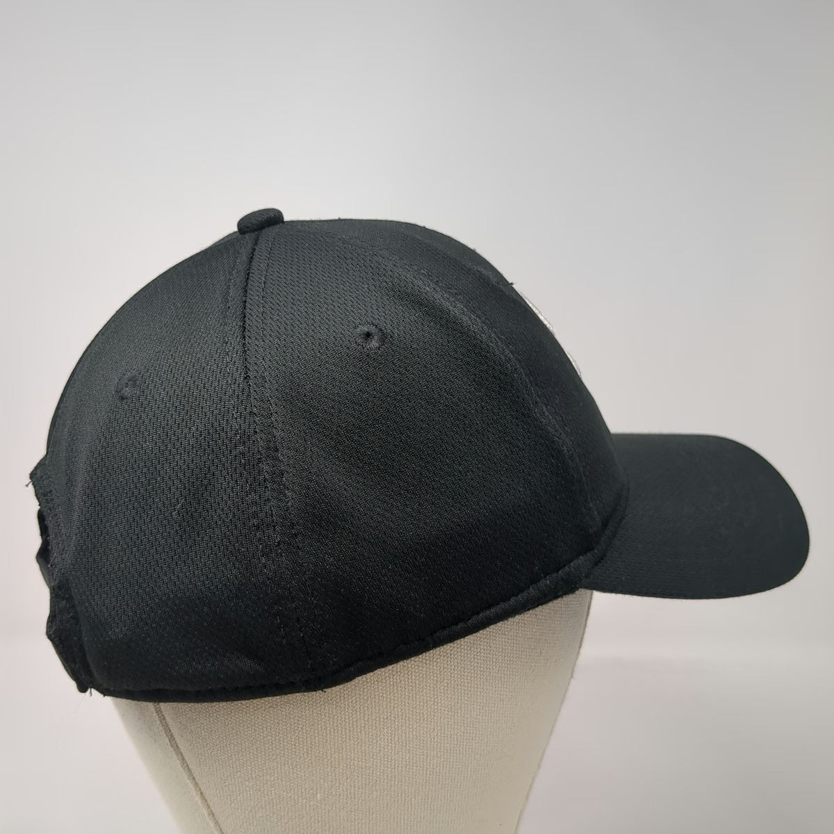 Chicago White Sox MLB OC Sports Baseball Cap Black One Size Strapback Logo Hat