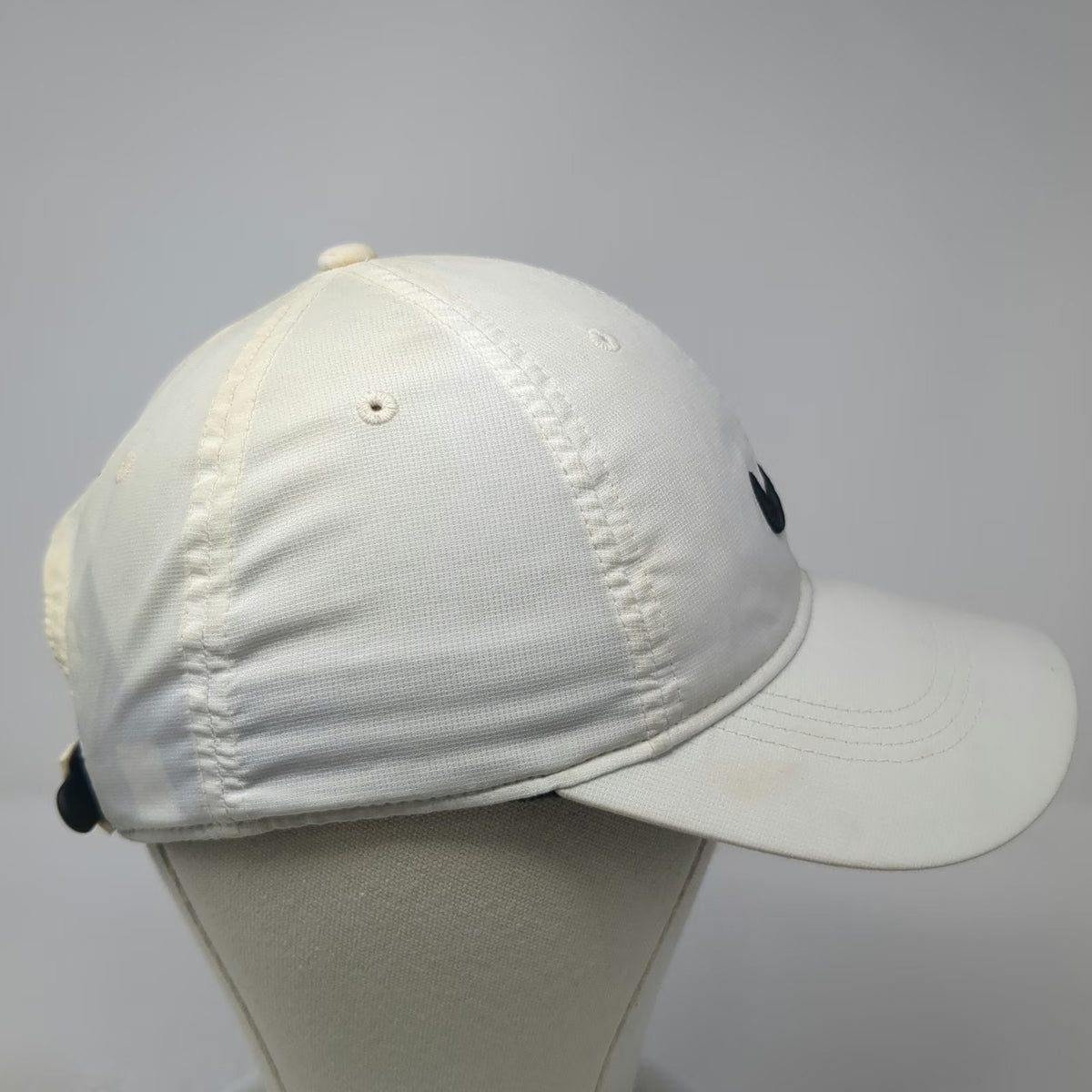 Nike Baseball Cap White One Size Legacy91 Dri-Fit Swoosh Logo Strapback Golf Hat