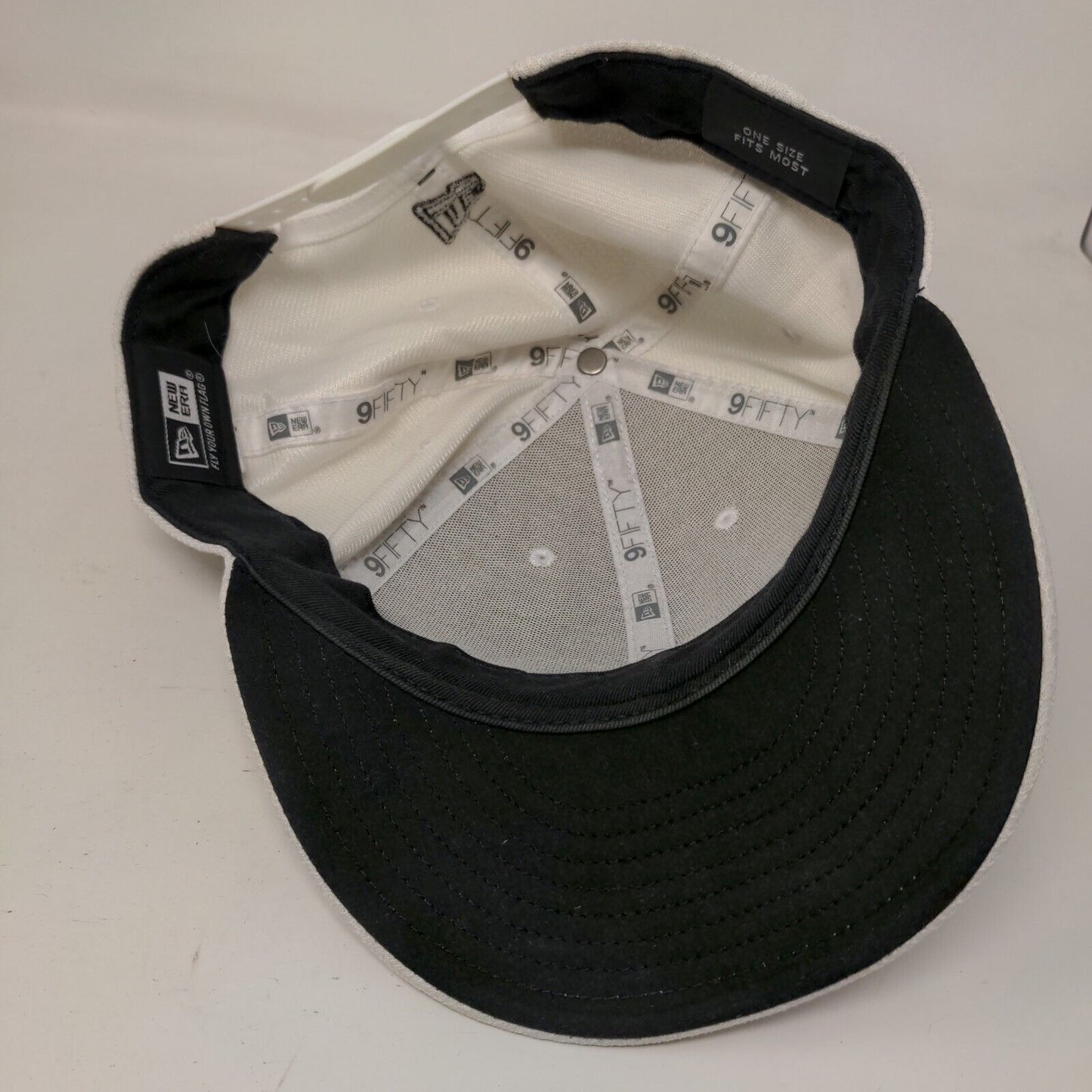 TaylorMade PSi M1 Snapback Hat White OSFM Adjustable Embroidered 9Fifty New Era