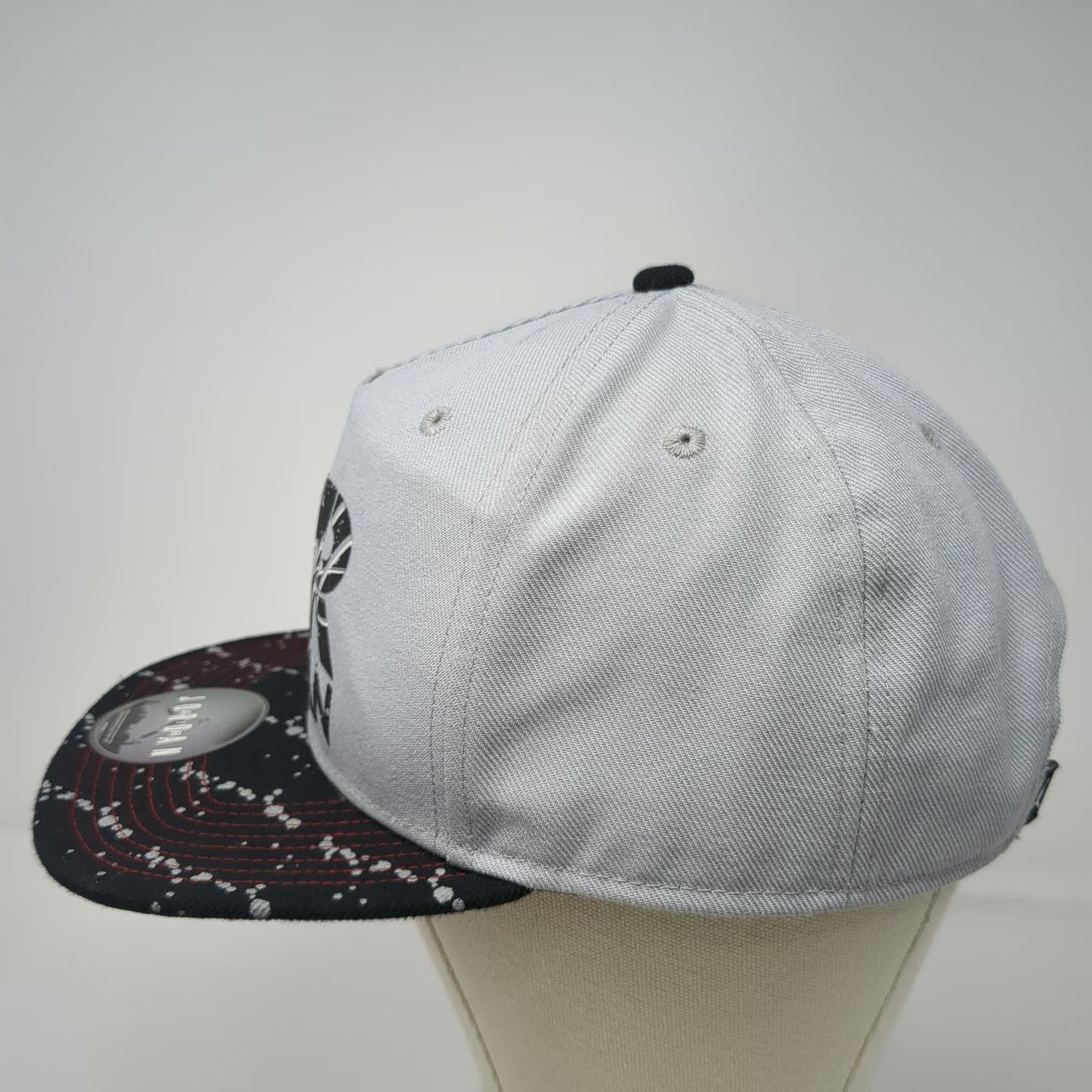 Jordan 5 Panel Gray One Size Snapback Paint Splatter Flat Brim Jumpman Logo Hat