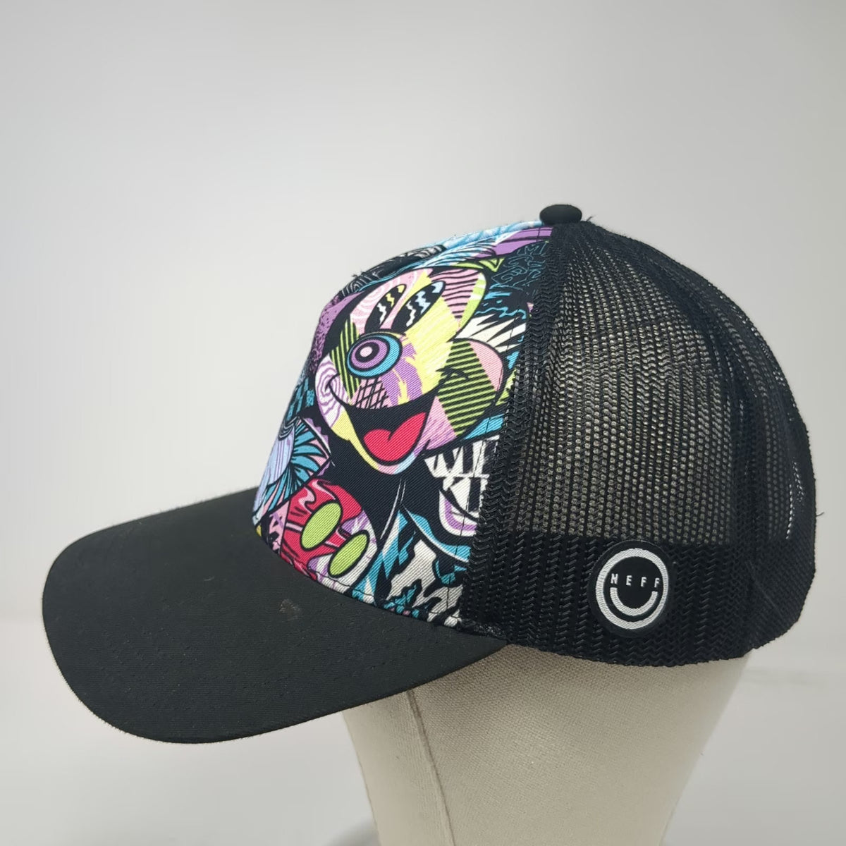 Neff Trucker Hat Black One Size Mickey Mouse Disney Graphic Mesh Snapback Brim