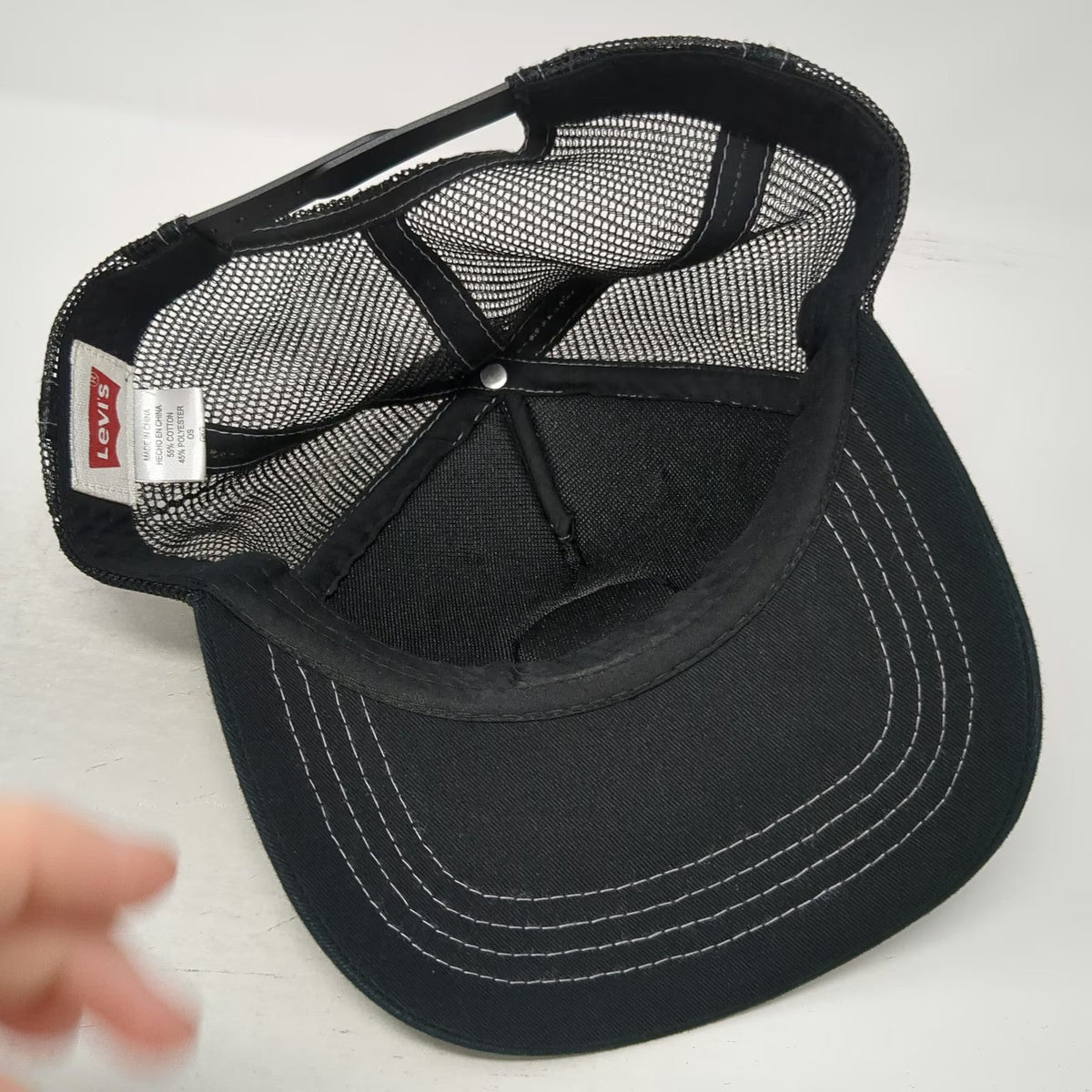 Levi's Trucker Hat Black One Size Levi Strauss & Co Patch Mesh Snapback Contrast