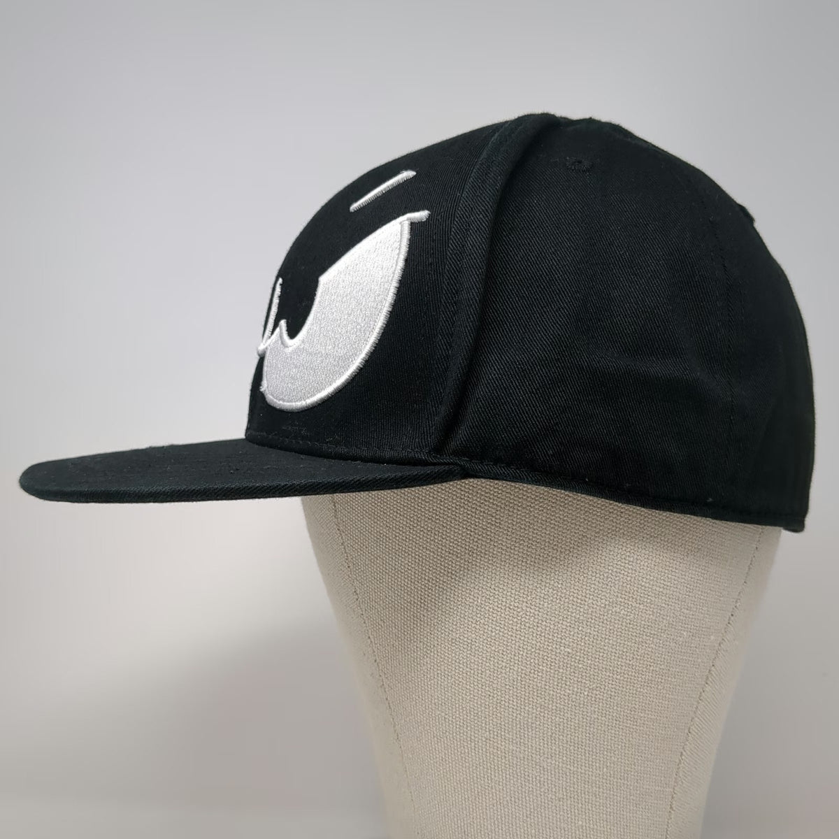 Concept One Marvin the Martian Hat Baseball Cap Black One Size Looney Tunes Eyes