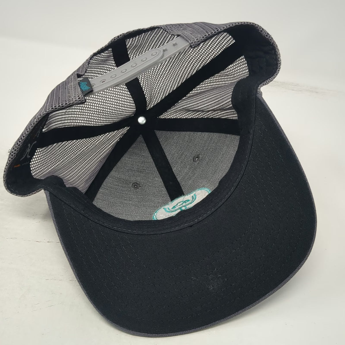 Hooey Trucker Hat Gray One Size Mesh Back Green Logo Snapback Circle Graphic