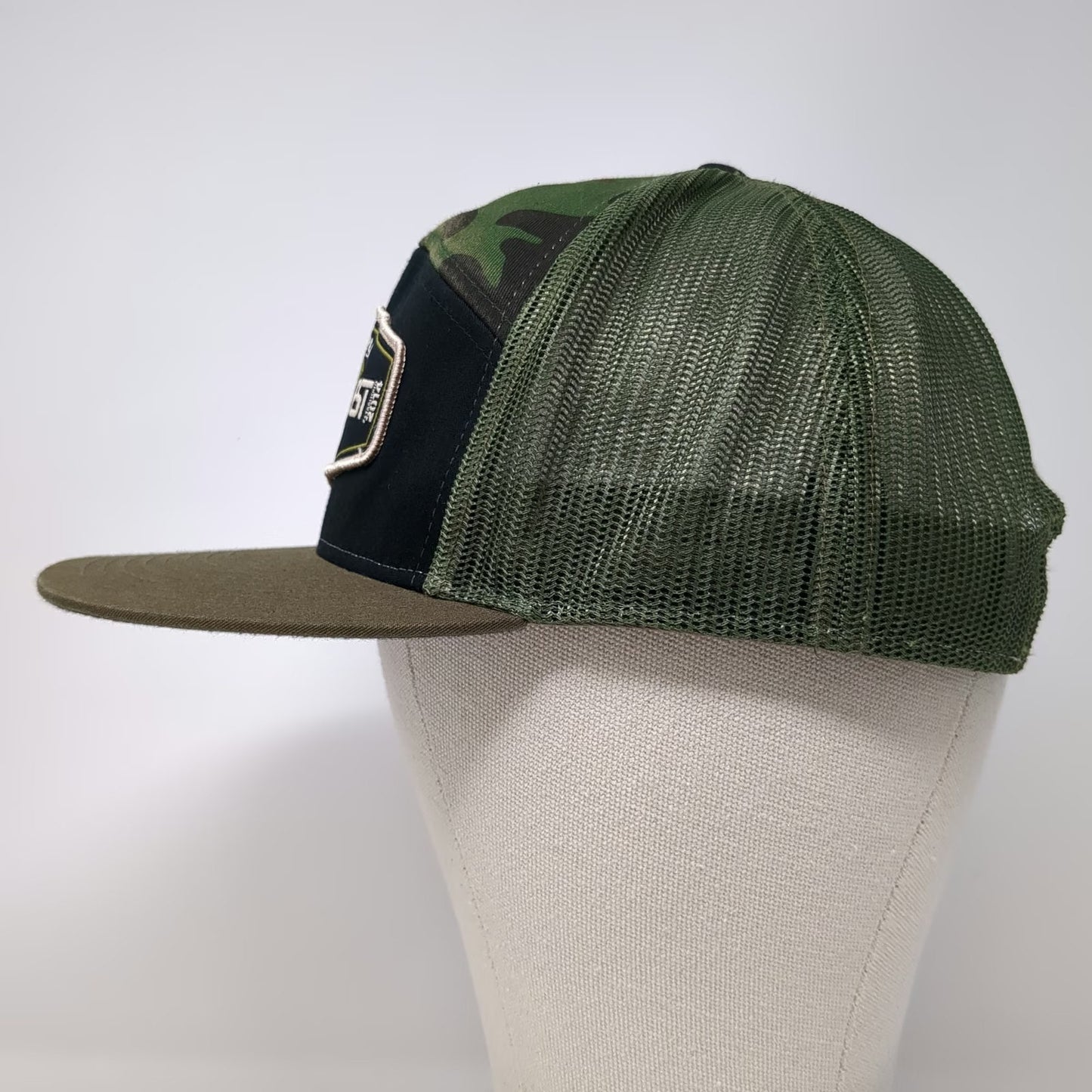 Richardson Trucker Hat Green One Size Gordy's Hwy 30 Music Fest Camo Snapback