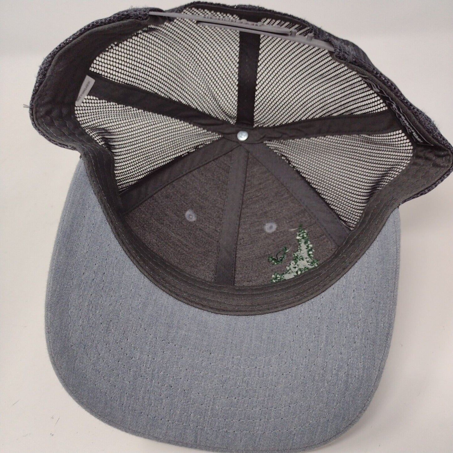 Idaho Trees Snapback Mesh Back Trucker Hat Gray M/L Embroidered