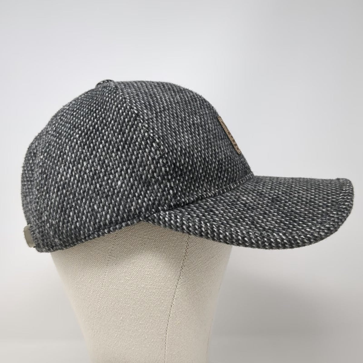 Ediko Baseball Cap Gray One Size Ear Flaps Tweed Textured Strapback Winter Hat