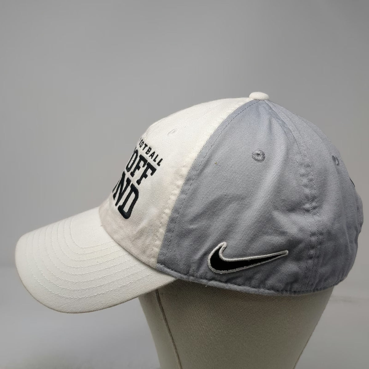 Nike Oregon Ducks NCAA Cap White Gray OSFM 2025 College Football Playoff Bound
