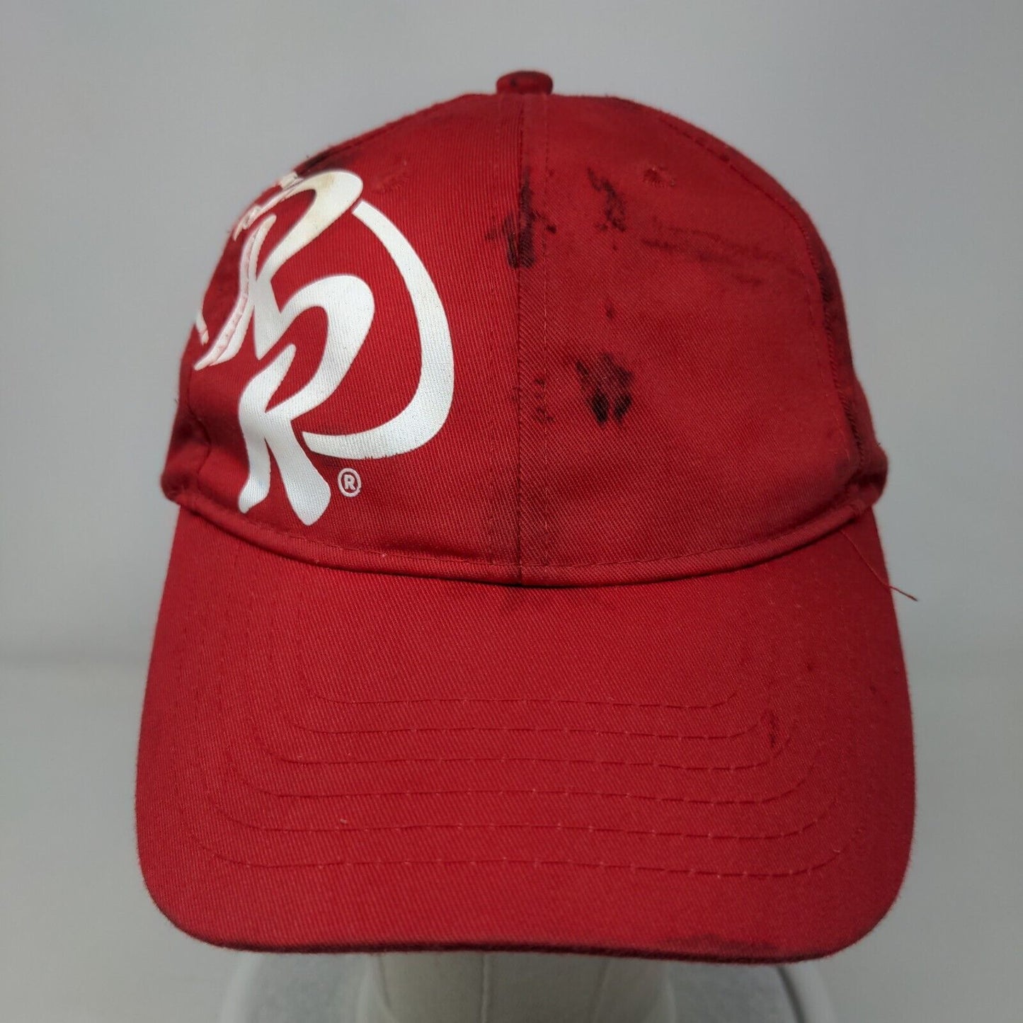Red Robin Gourmet Burgers And Brews Strapback Hat Red One Size Uniform