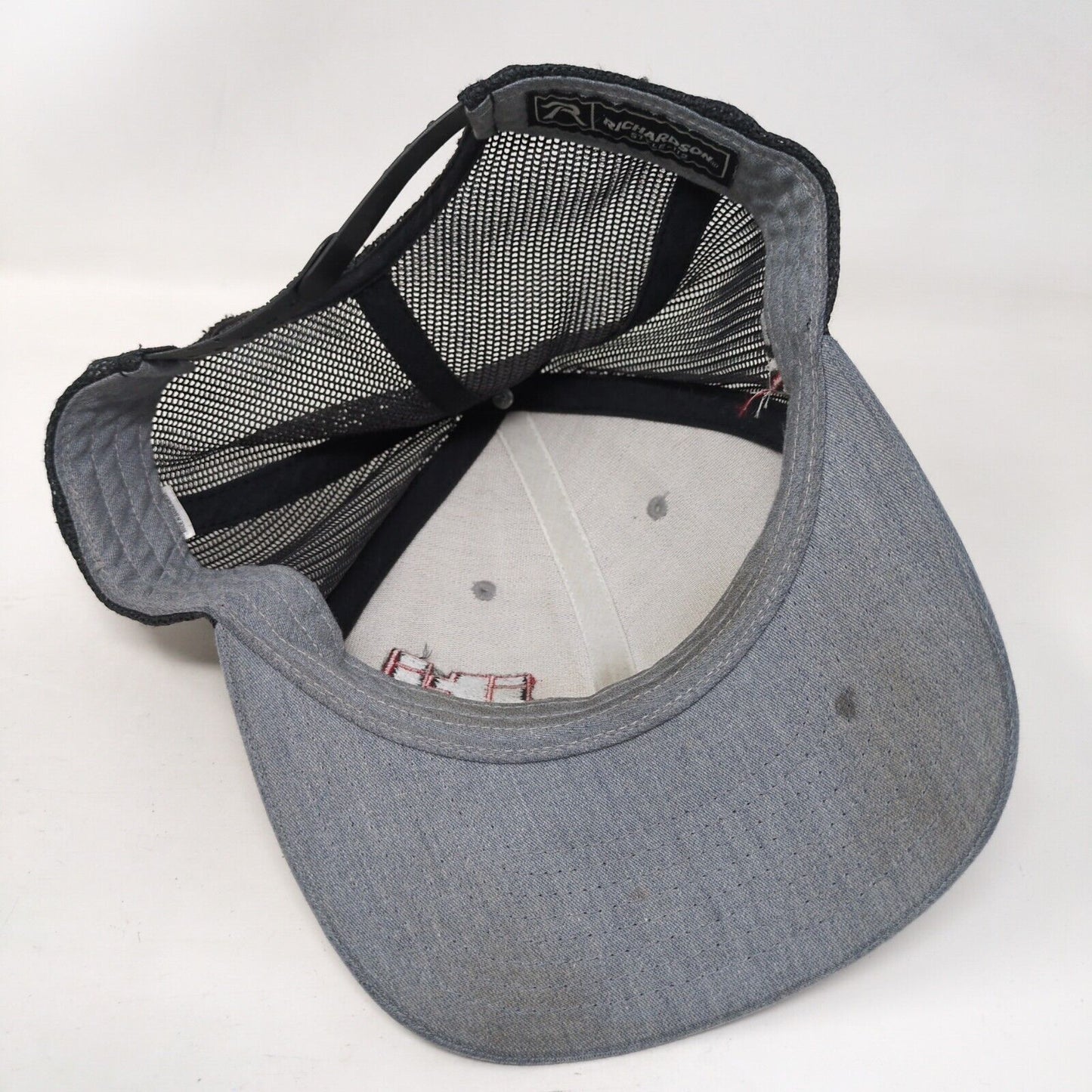 JTI Snapback Mesh Back Trucker Hat Gray One Size Case IH Agriculture