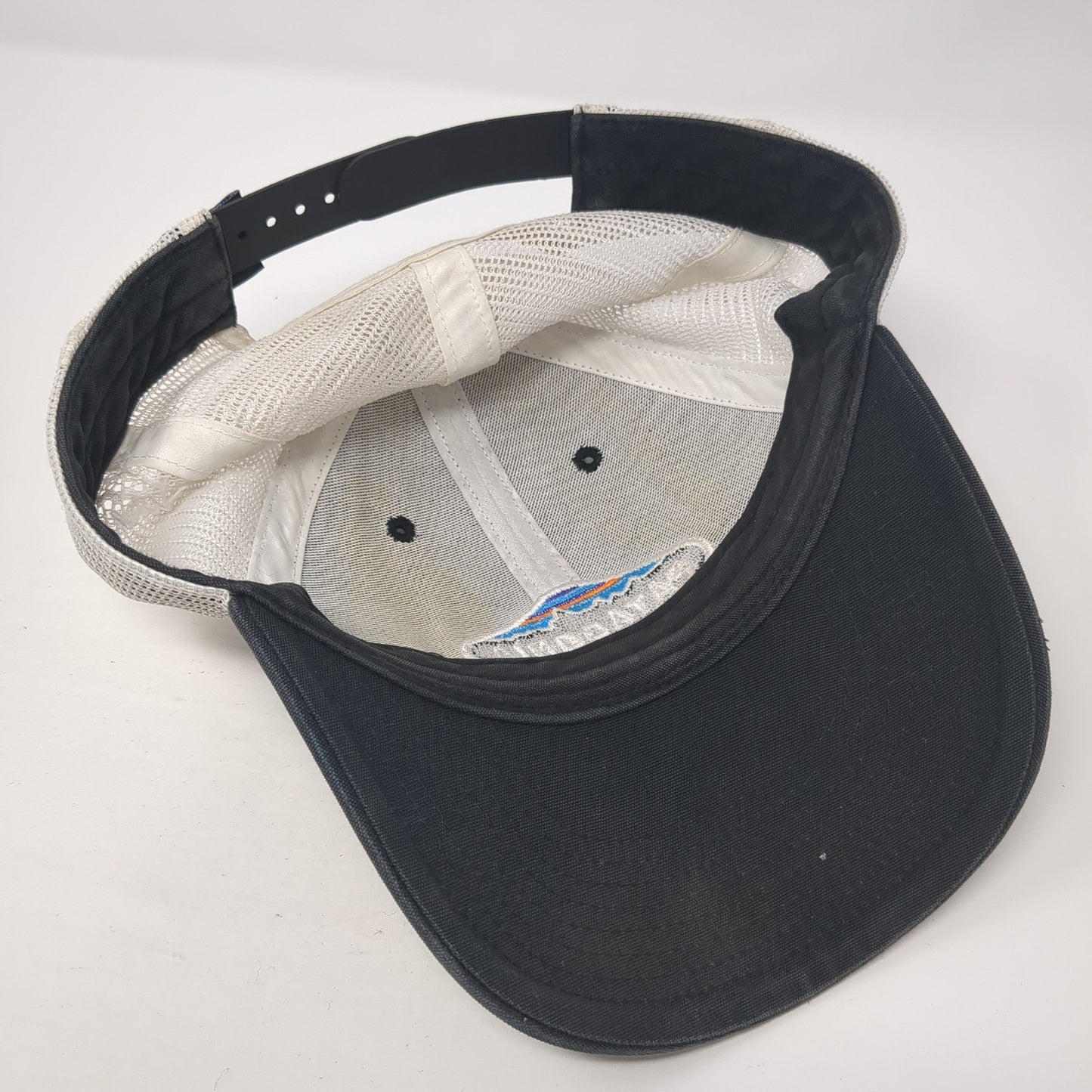 Patagonia Ventura CA Snapback Trucker Hat Gray One Size Adjustable Mesh Back