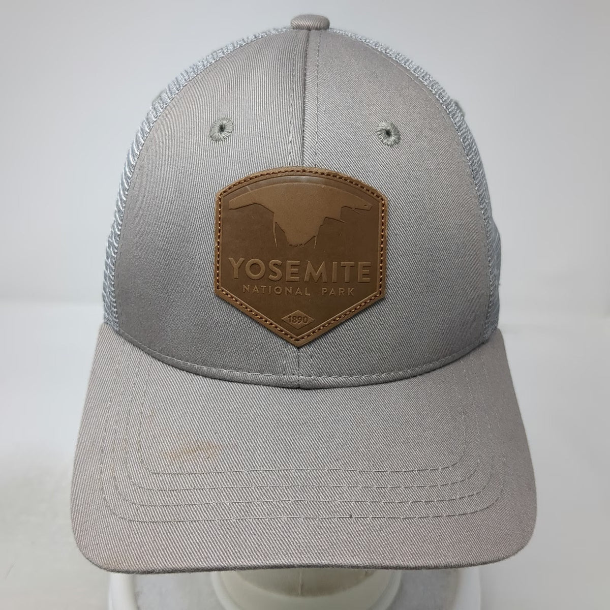 Kind Design Trucker Hat Gray One Size Yosemite National Park Patch Map Brim