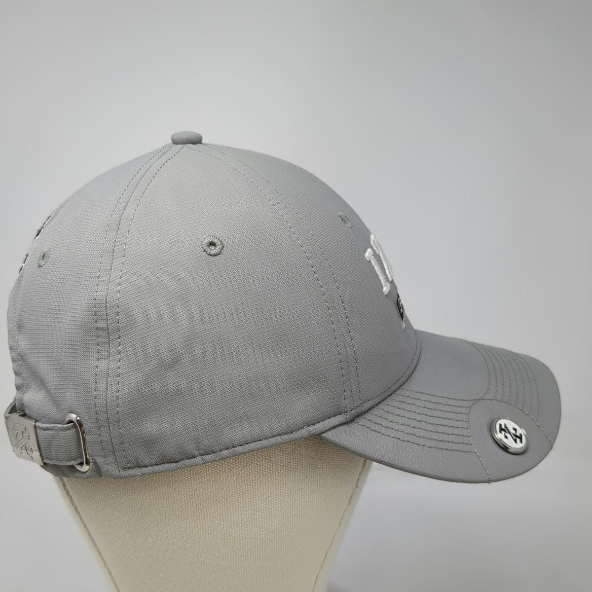 IZOD Baseball Cap Gray One Size Golf Ball Marker Performance Slideback Hat Logo